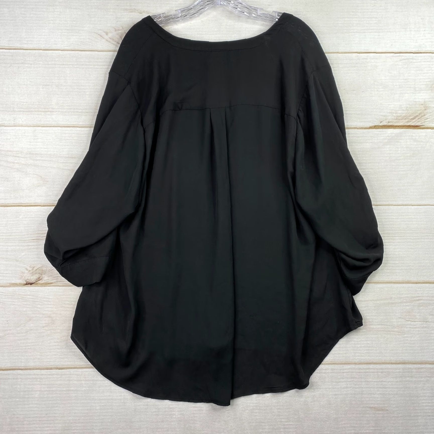 Torrid Torrid Blouse Black 3X 3/4 Roll Tab Sleeve V-Neck Grommets Rayon Polyester Womens Shirt Wide F it: Regular, Plus Size Size XXL / US 16-18 / IT 52-54 - 6 Thumbnail