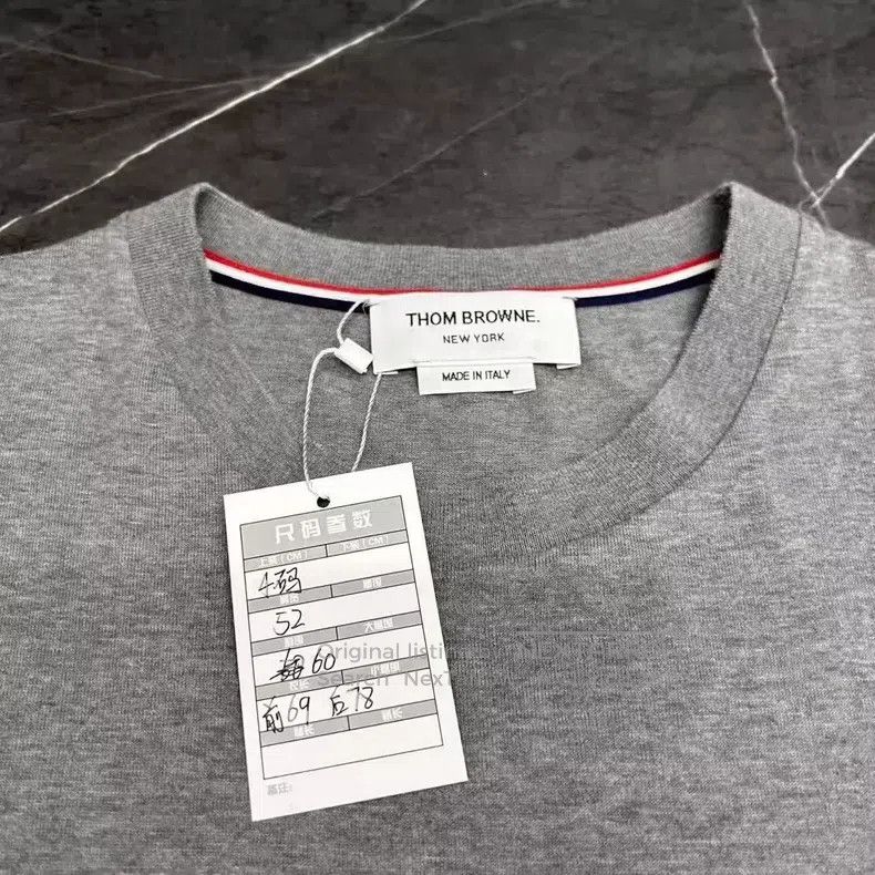Thom Browne Thom Browne Gray four-barrel long sleeves Size US XL / EU 56 / 4 - 4 Thumbnail