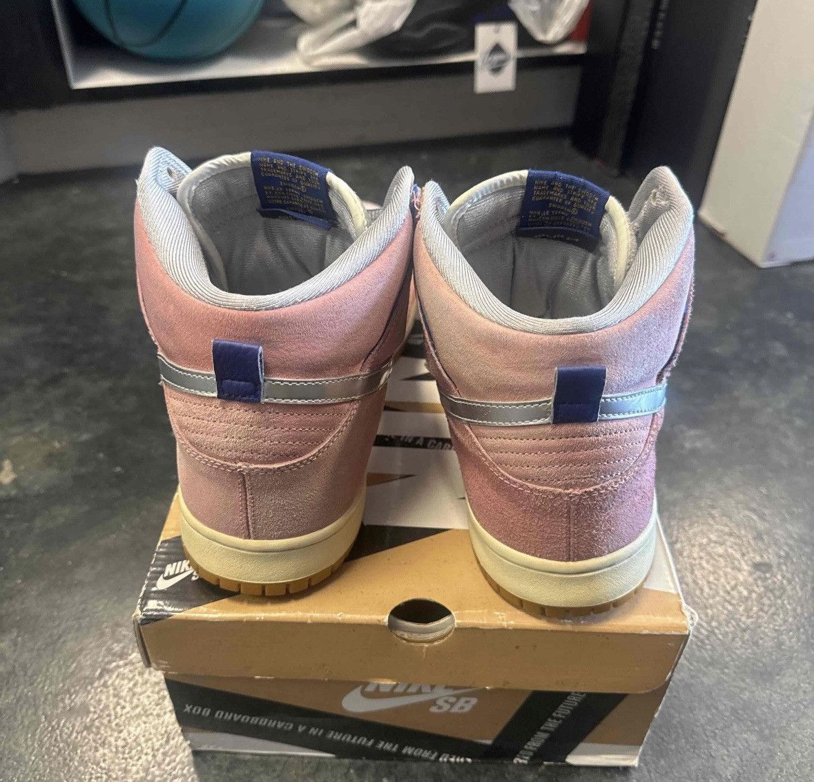 Nike SB Dunk High SB When Pigs Fly Size US 12 / EU 45 - 4 Thumbnail