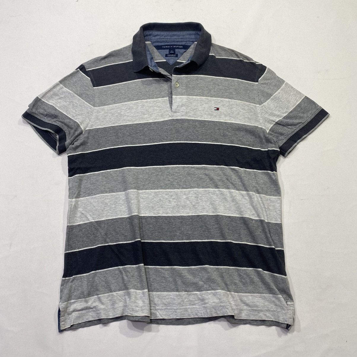 Tommy Hilfiger Tommy Hilfiger Plaid Striped Polo Shirt Size US M / EU 48-50 / 2 - 1 Thumbnail
