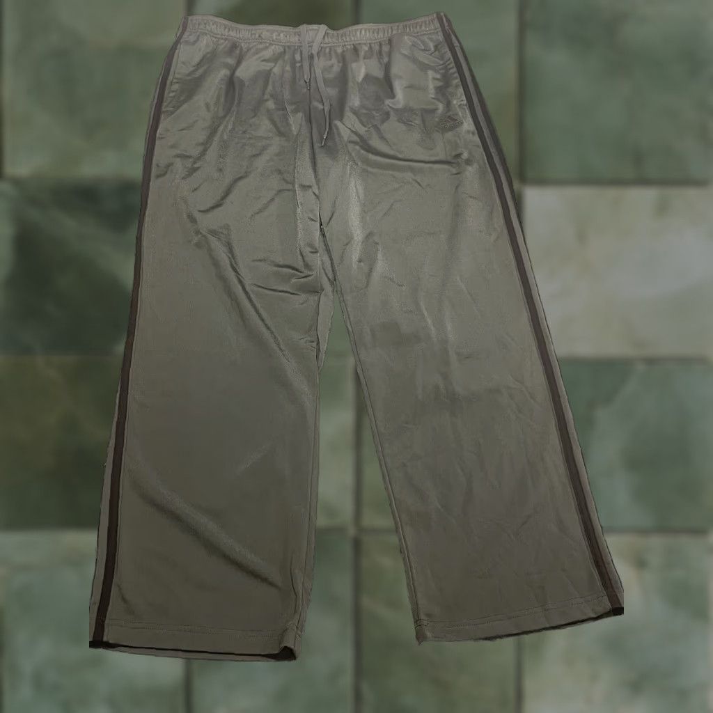 Adidas Adidas Men Track Pants Gray 2XL 39x32 Regular Fit Straight Leg Full Length Size US 39 - 1 Thumbnail