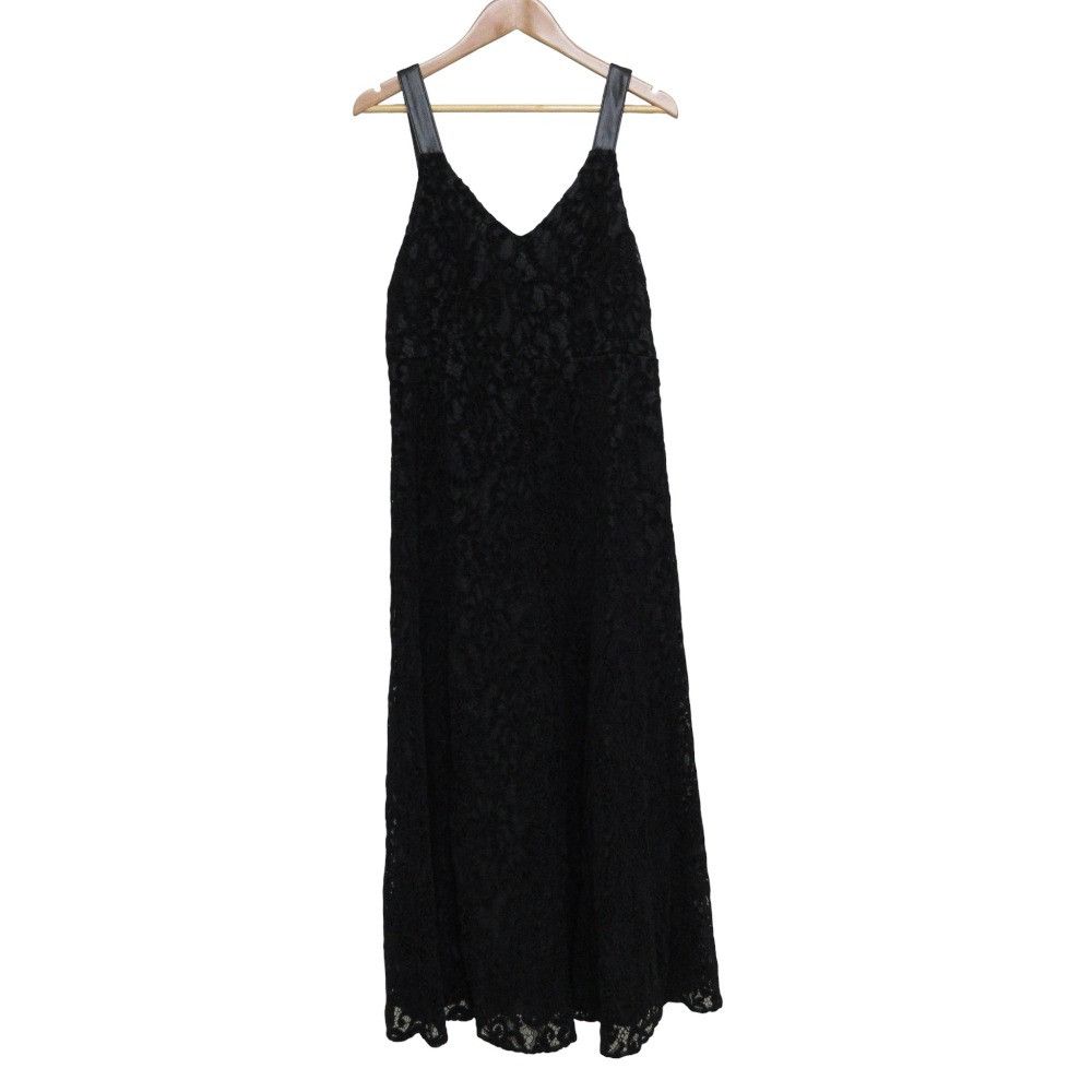 Other Other GRACE CONTINENTAL Molle Lace Camisole Dress Others Dresses 0124331122 DUTY FREE for USA Size ONE SIZE - 1 Thumbnail