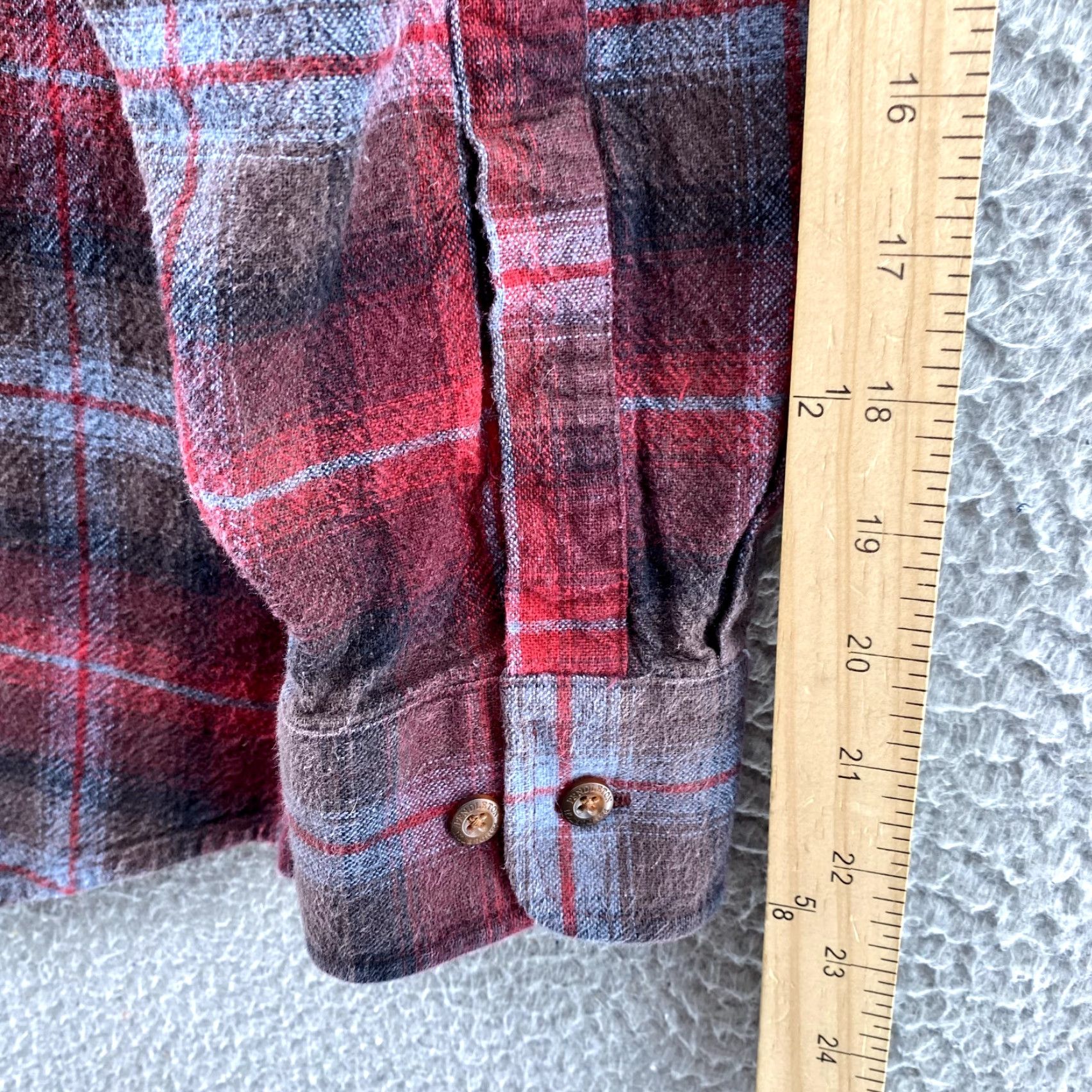 Pendleton Pendleton Mason Flannel Shirt Men's Medium Red Plaid Chamois Gorpcore Cabin Core Shirt Mens M Red Plaid Pendleton Mason Flannel Shirt Size US M / EU 48-50 / 2 - 7 Thumbnail