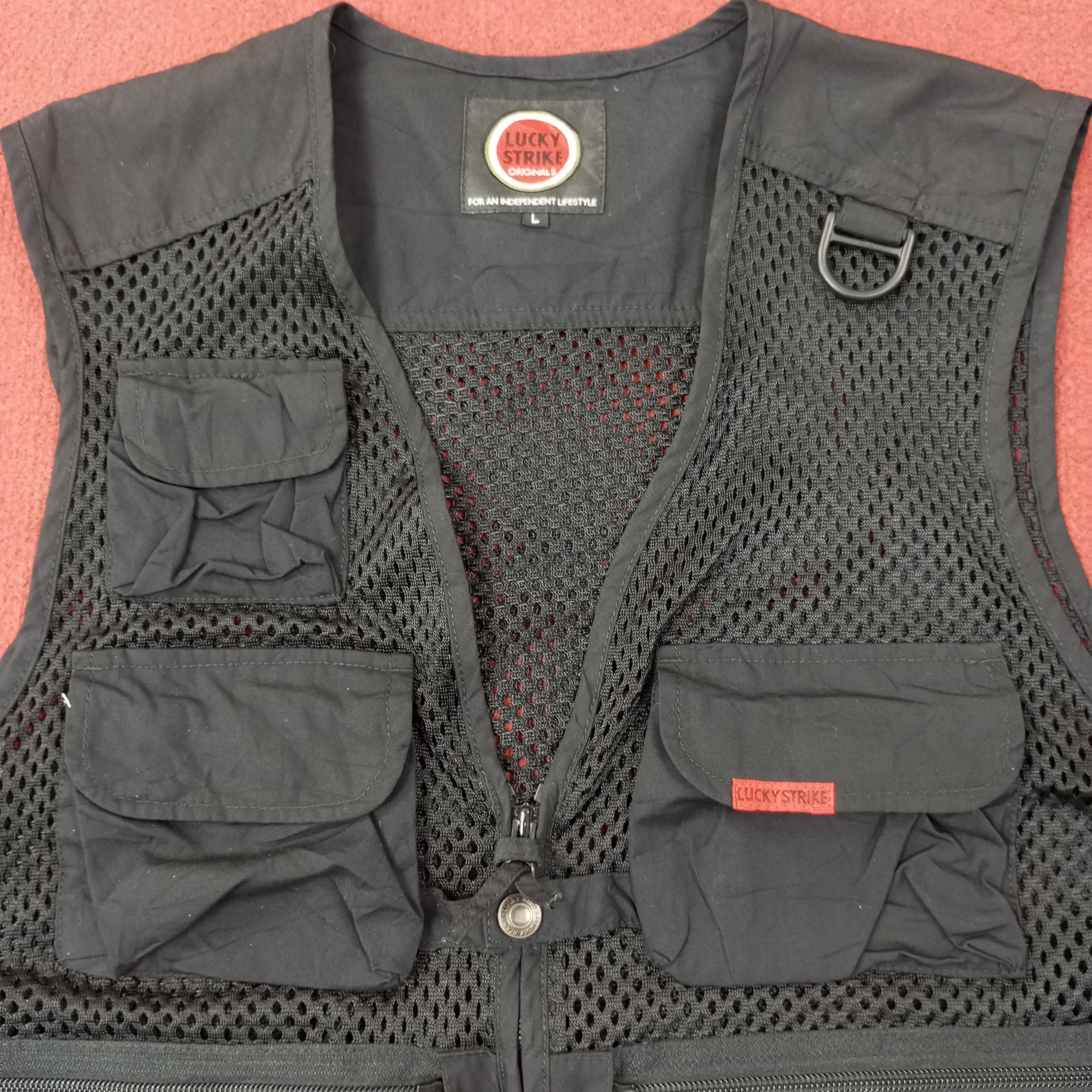 Vintage Lucky Strike Motorsports Style Vest c239n76 Size US M / EU 48-50 / 2 - 2 Thumbnail