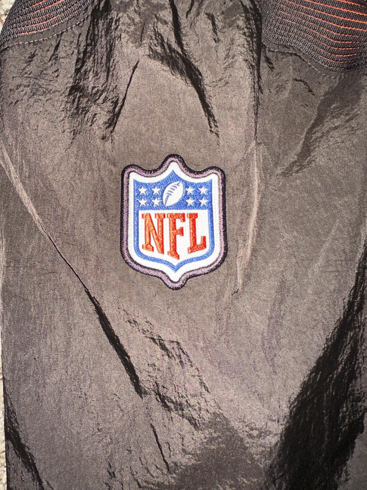 Nike Nike Men’s Brown Cleveland Browns Sideline Team ID Reversible Pullover Windshirt Size US XXL / EU 58 / 5 - 9 Thumbnail