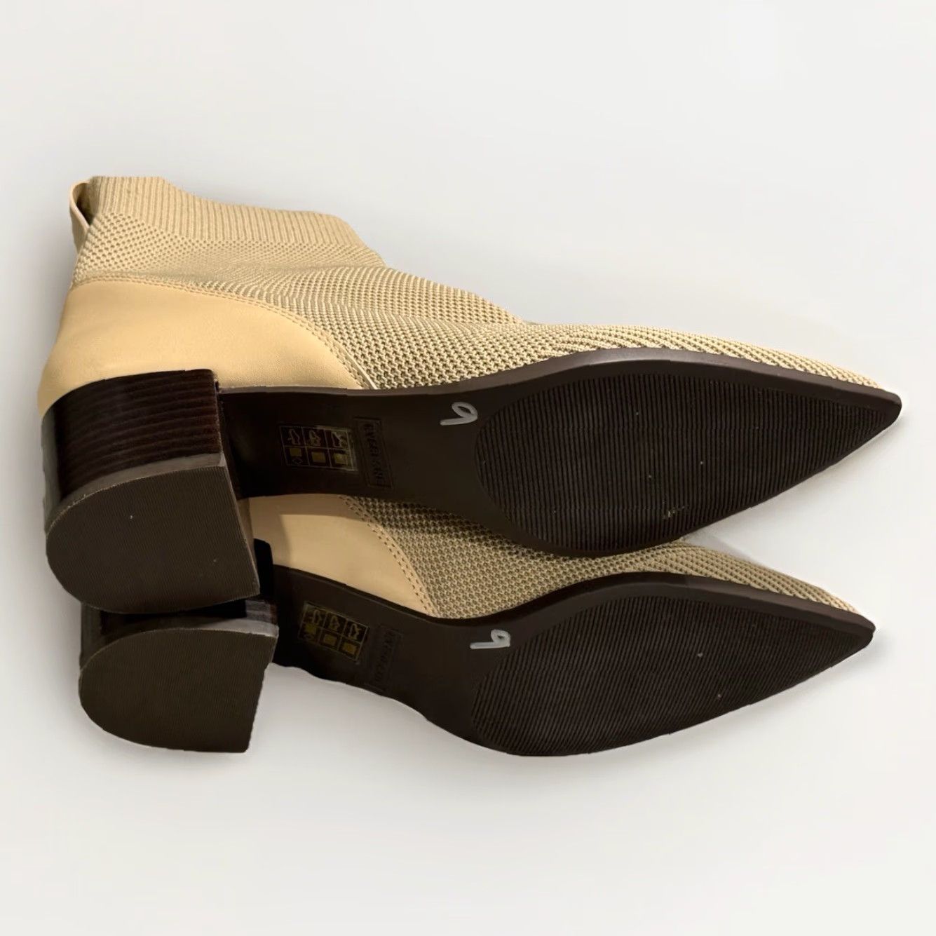 Everlane Everlane The Glove Boot Cream 9.5 Women's Stretch Rib Knit Ankle Bootie Size ONE SIZE - 5 Thumbnail