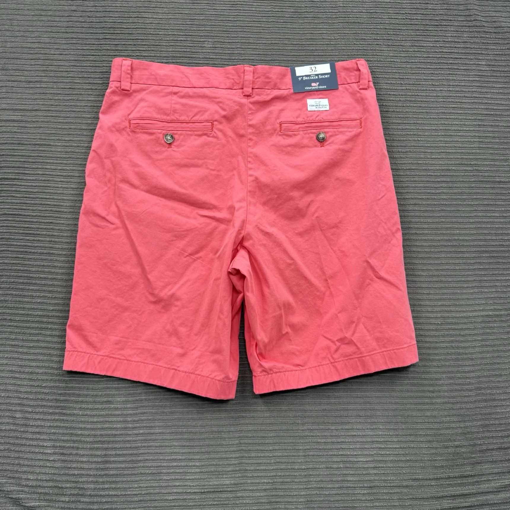 Vineyard Vines Vineyard Vines Breaker Shorts Men 32 Jetty Red Cotton Preppy Golf Golfing Chino 5-Pocket Regular Front Flat 9in Inseam Summer Spring Fall Mens Size US 32 / EU 48 - 2 Thumbnail