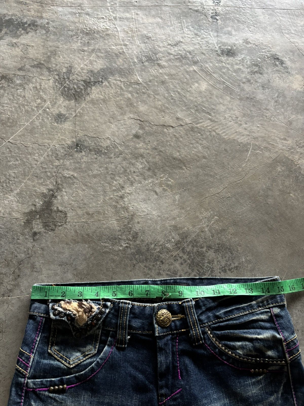 If Six Was Nine RED PEPPER FLARE JAPANESE DENIM LEOPARD FUR BACKPOCKET Size 27" / US 4 / IT 40 - 21 Thumbnail