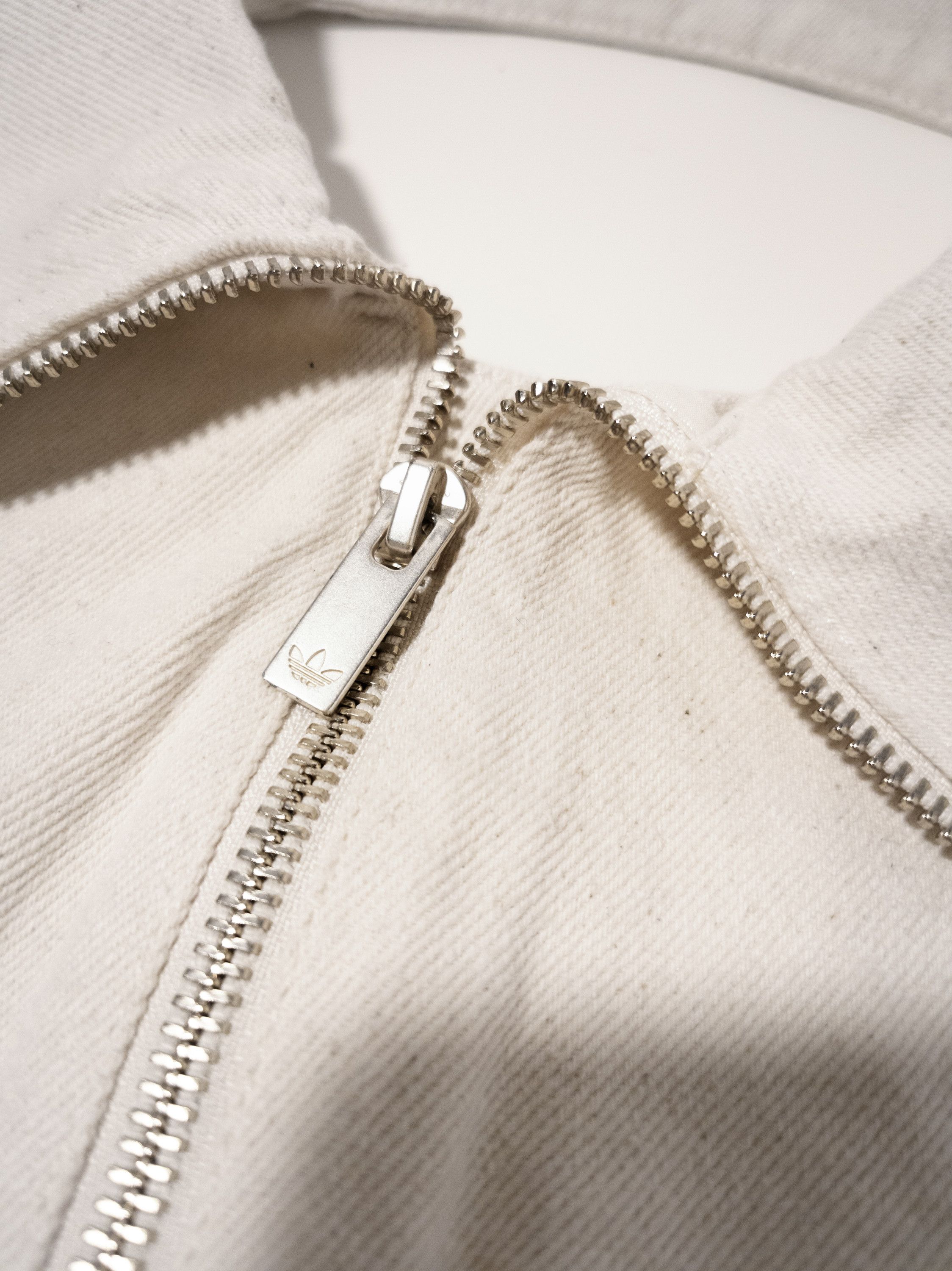 Adidas Adidas Fashion Montreal Vest, raw undyed denim, off white Size L / US 10 / IT 46 - 7 Thumbnail