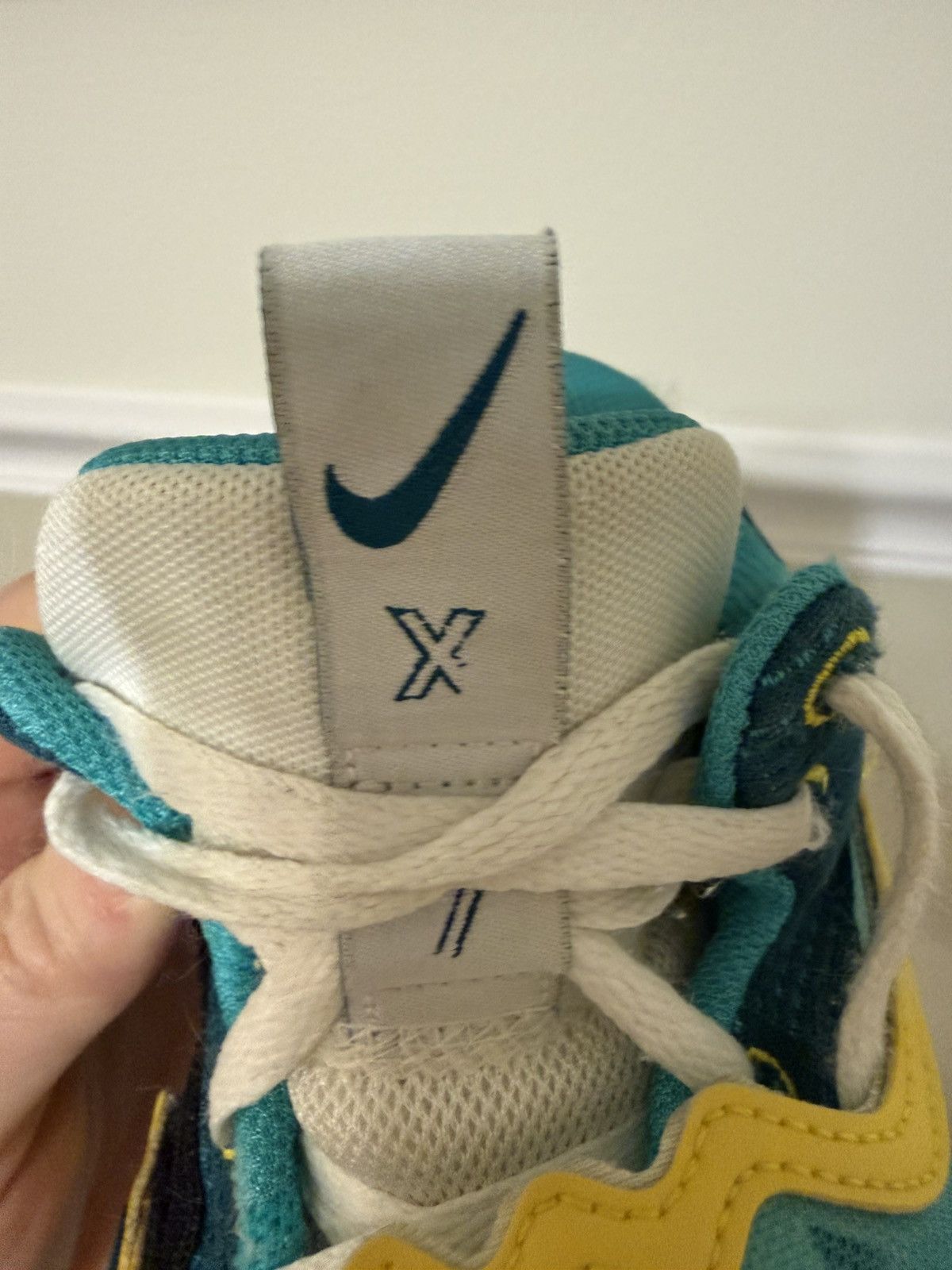 Nike Nike KD Trey 5x clear jade sulphur mens size 7 Size US 7 / EU 40 - 15 Thumbnail