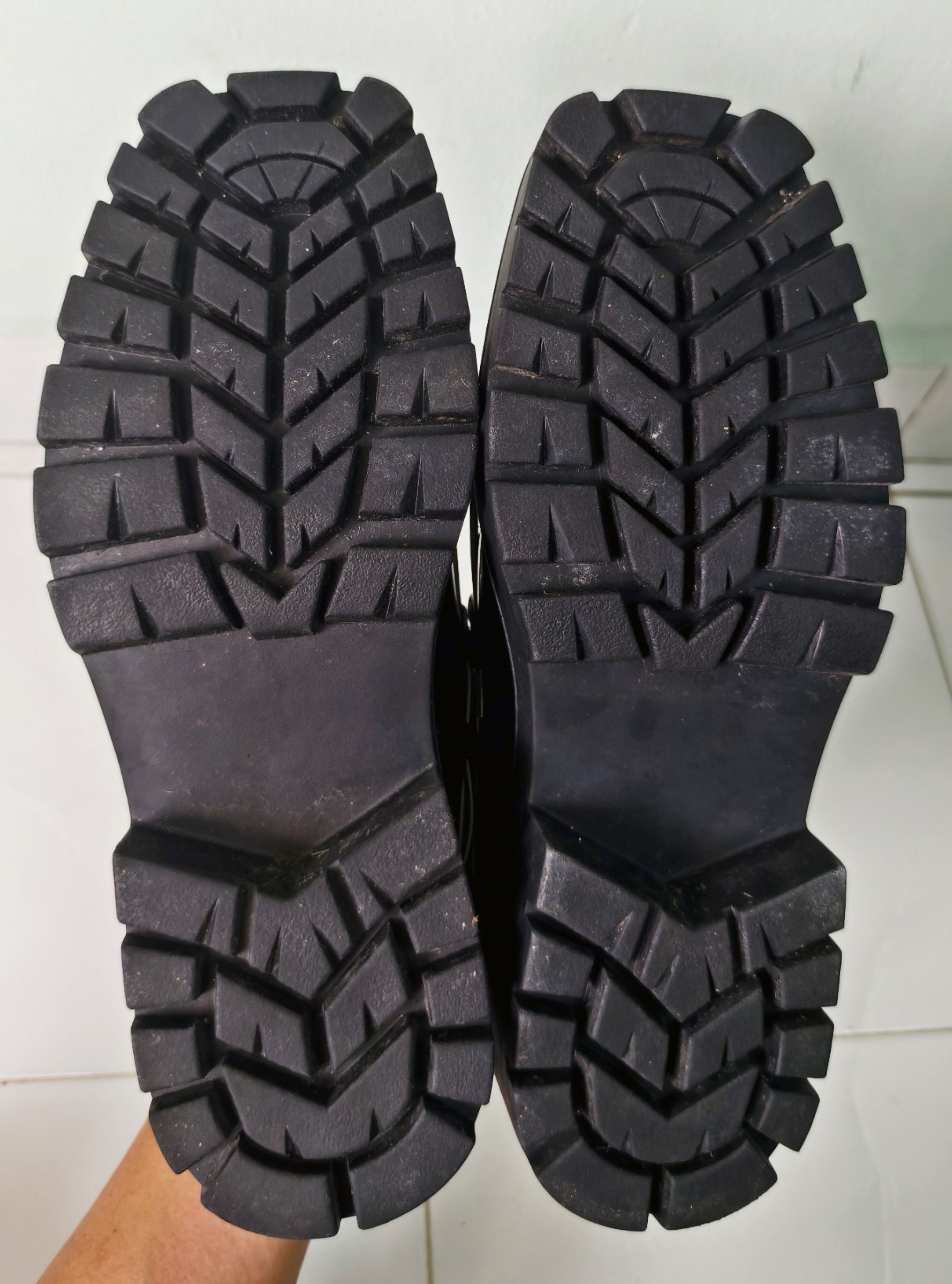 Japanese Brand British style niche square toe spring black oxford shoes Size US 6 / EU 39 - 8 Thumbnail