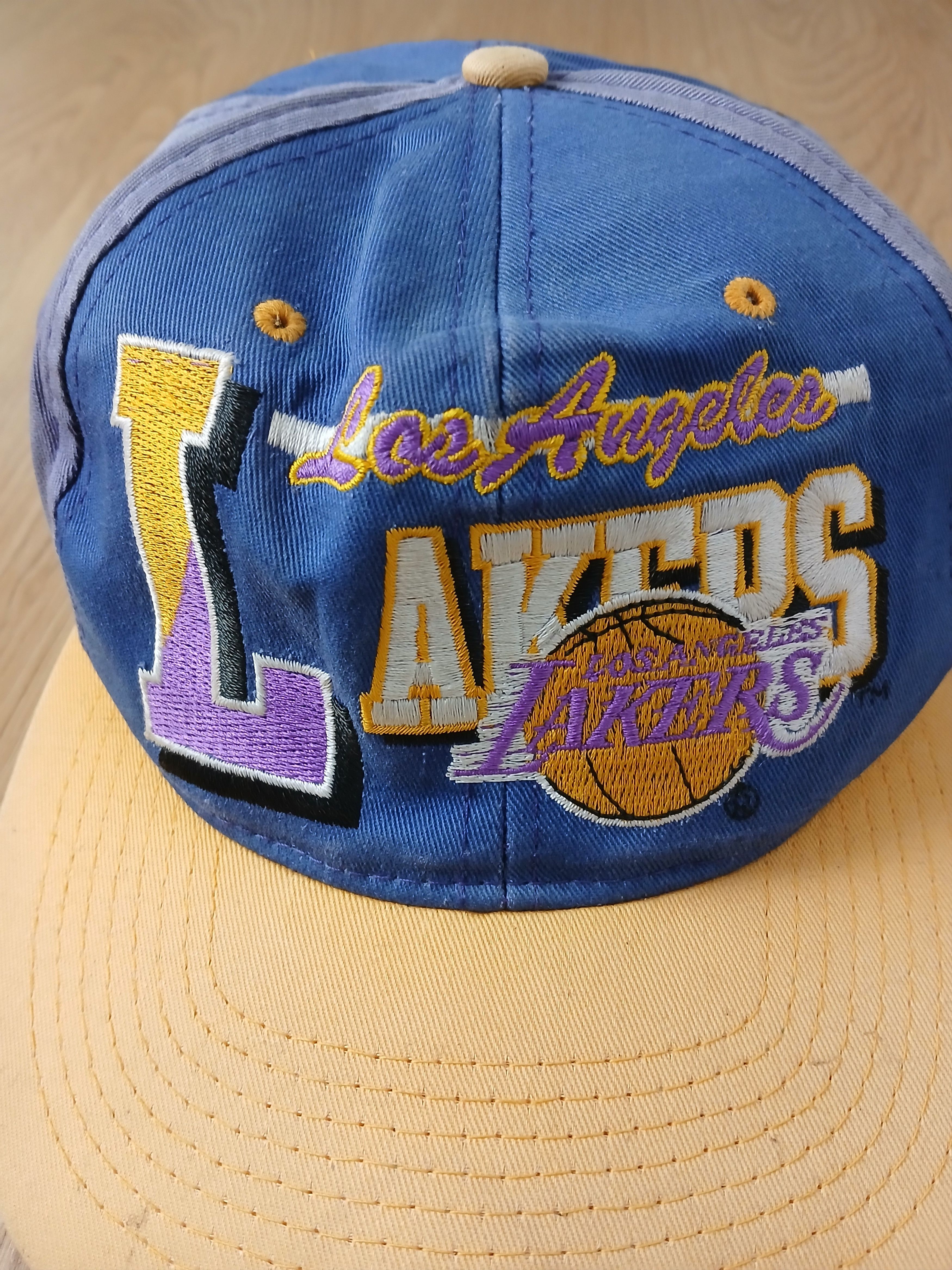 NBA Vintage NBA Los Angeles Lakers Basketball Cap Size ONE SIZE - 8 Thumbnail