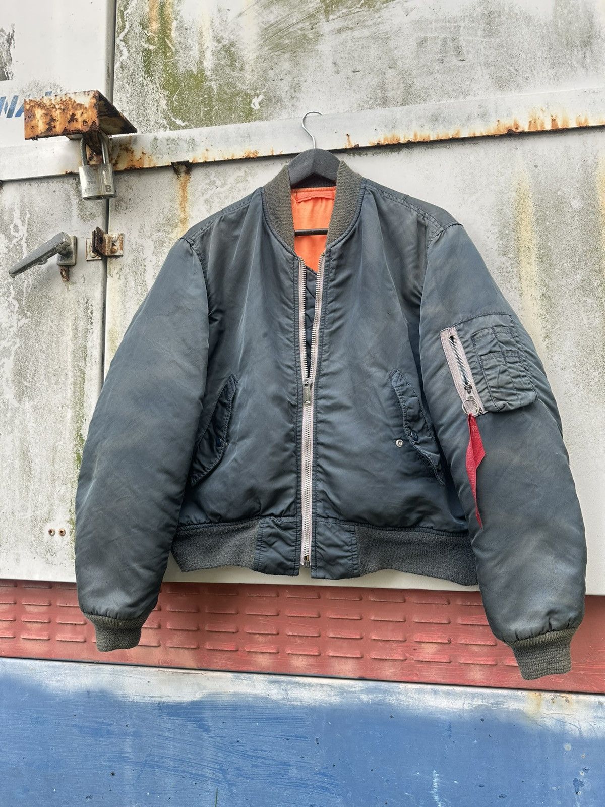 Vintage 🪖THRASHED Faded MA-1 Man Intermediate Bomber Jacket Size US M / EU 48-50 / 2 - 5 Thumbnail