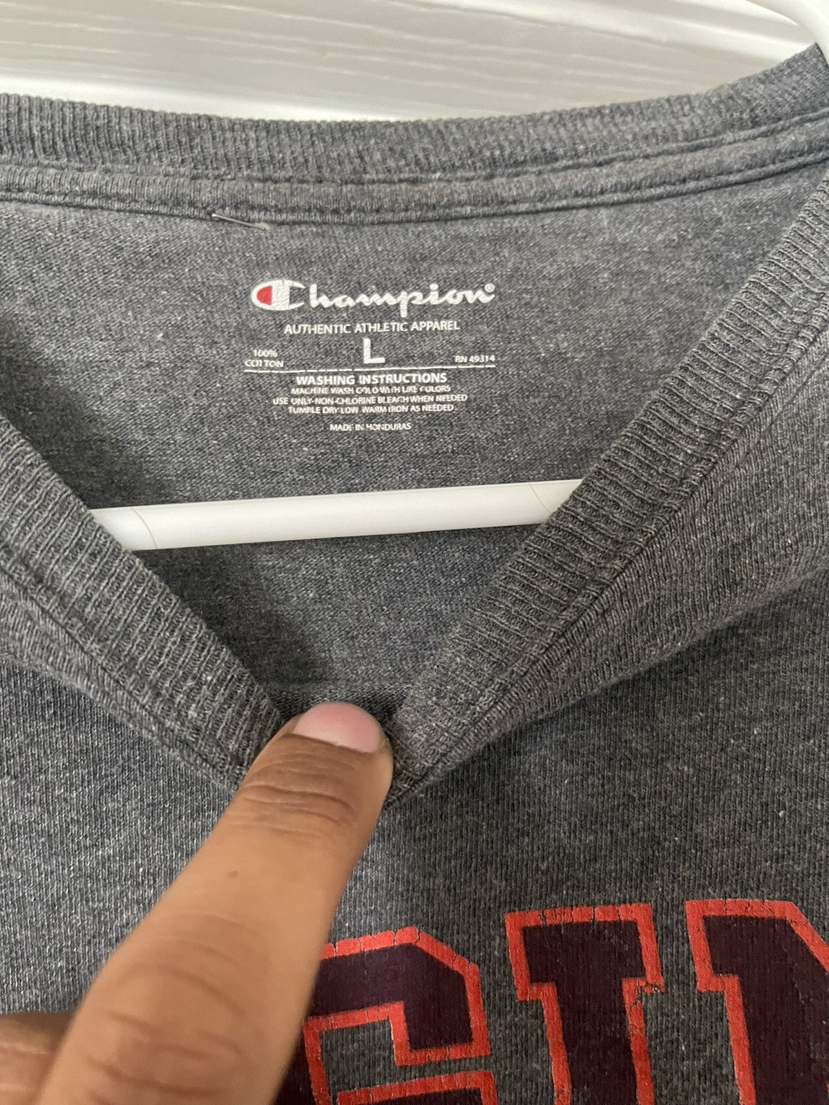 Champion × Vintage Virginia Tech Champion Long Sleeve T-shirt Size US L / EU 52-54 / 3 - 1 Thumbnail