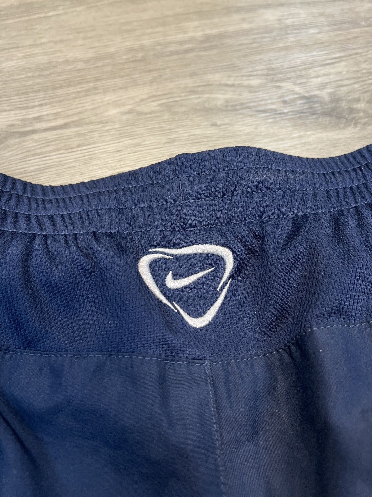 Nike Nike Dri-Fit Vintage Navy Blue Track Pants Swoosh Logo SizeM Size US 32 / EU 48 - 9 Thumbnail
