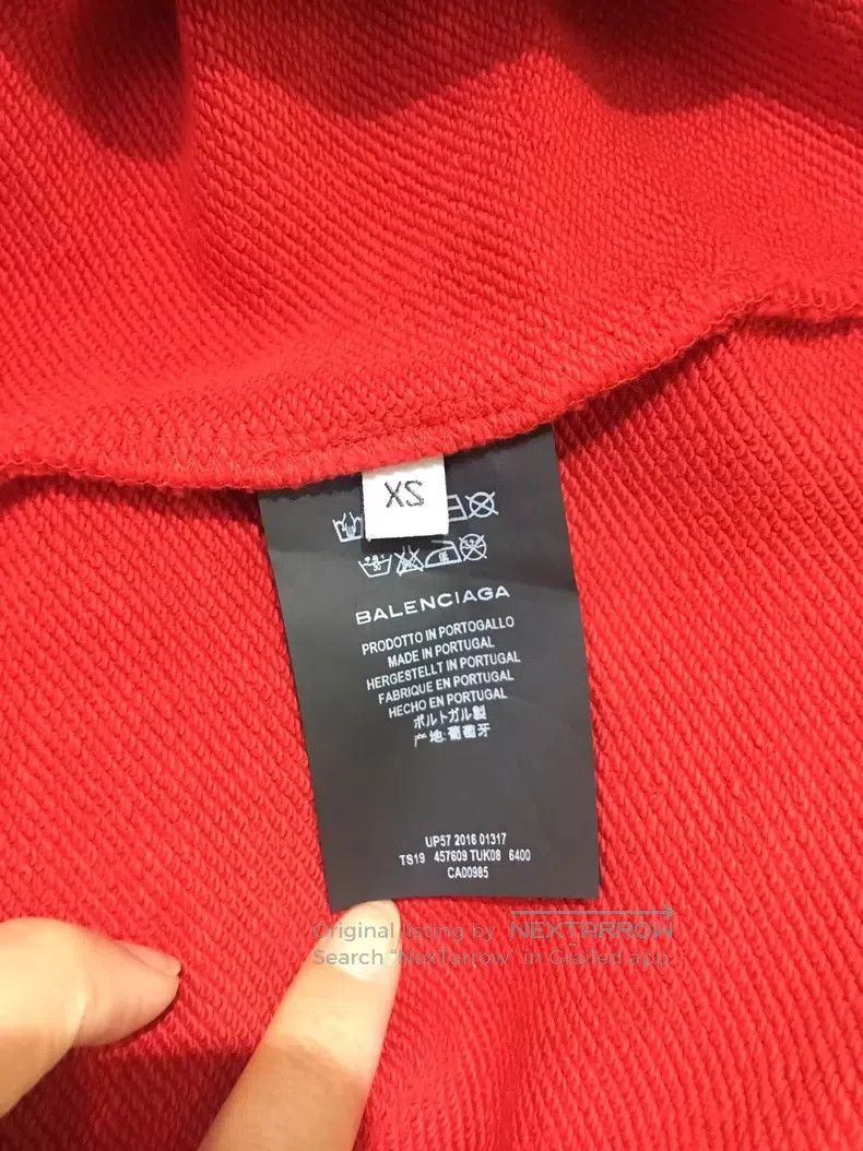 Balenciaga Balenciaga Red Hooded Short Sweatshirt Size US XS / EU 42 / 0 - 8 Thumbnail