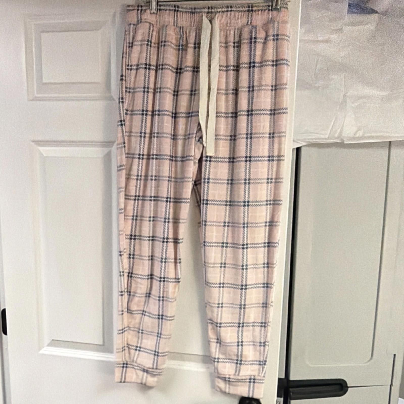 Other Women's Plaid Fleece Pajama Pants Size Large Size ONE SIZE - 1 Thumbnail