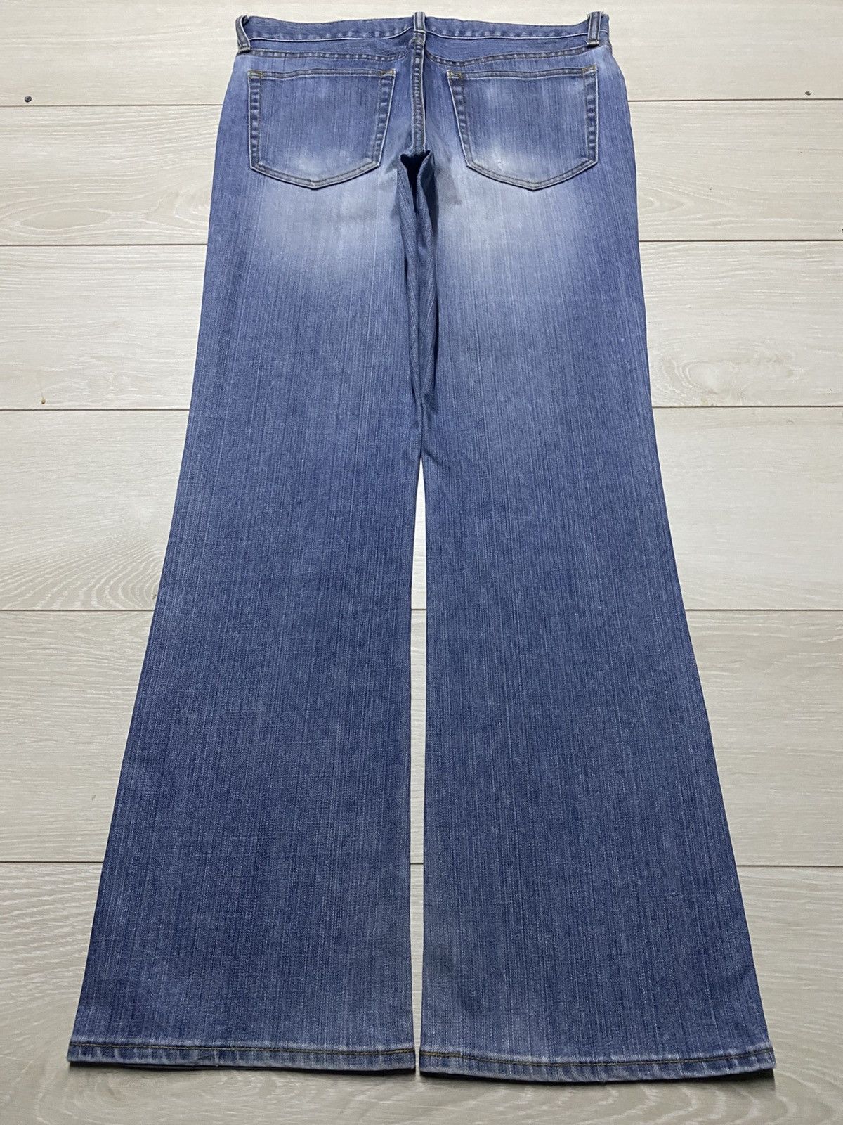 Uniqlo Vintage Japanese Brand Uniqlo Faded Wash Flare Jeans Size US 33 - 2 Thumbnail