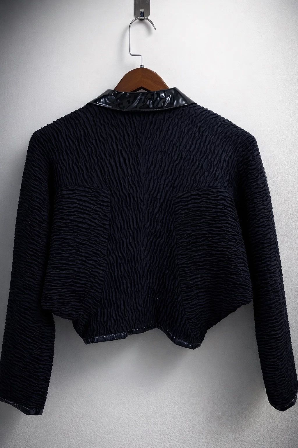 Comme des Garcons AD Winter 1991 Comme Des Garcons Pleating Croptop Jacket Size S / US 4 / IT 40 - 2 Thumbnail