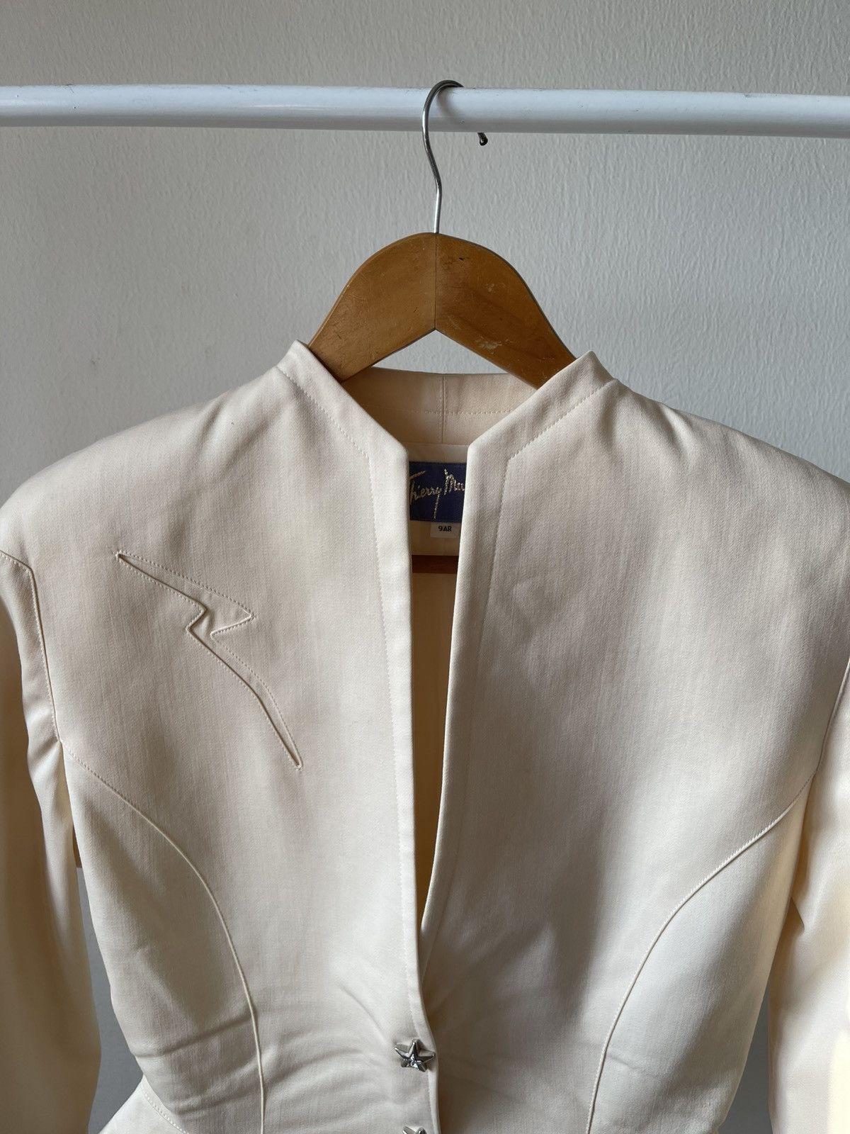 Grailed Rare 1989 Thierry Mugler Lightning Star Button Jacket 11 Size S / US 4 / IT 40 - 16 Thumbnail