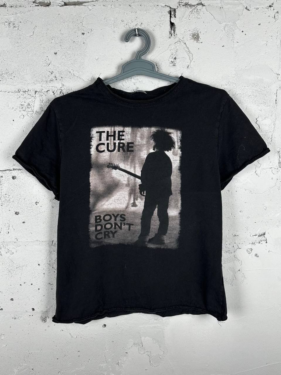Band Tees × The Cure × Vintage Vintage The Cure Boys Don’t Cry T Shirt Medium Y2K Size US M / EU 48-50 / 2 - 1 Thumbnail