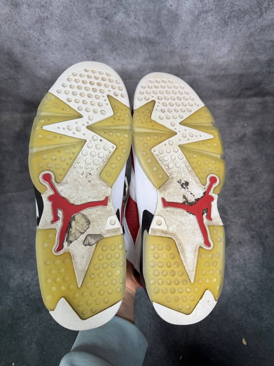 Jordan Brand Size 9.5 | Jordan 6 Carmine No Box | Pre-Owned Size US 9.5 / EU 42-43 - 5 Thumbnail