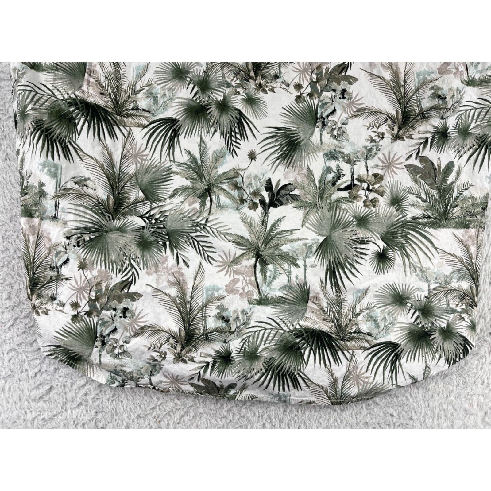 Tommy Bahama Tommy Bahama Shirt Men Large White Green Palm Button Up Beach Resort Vacation Size US L / EU 52-54 / 3 - 7 Thumbnail