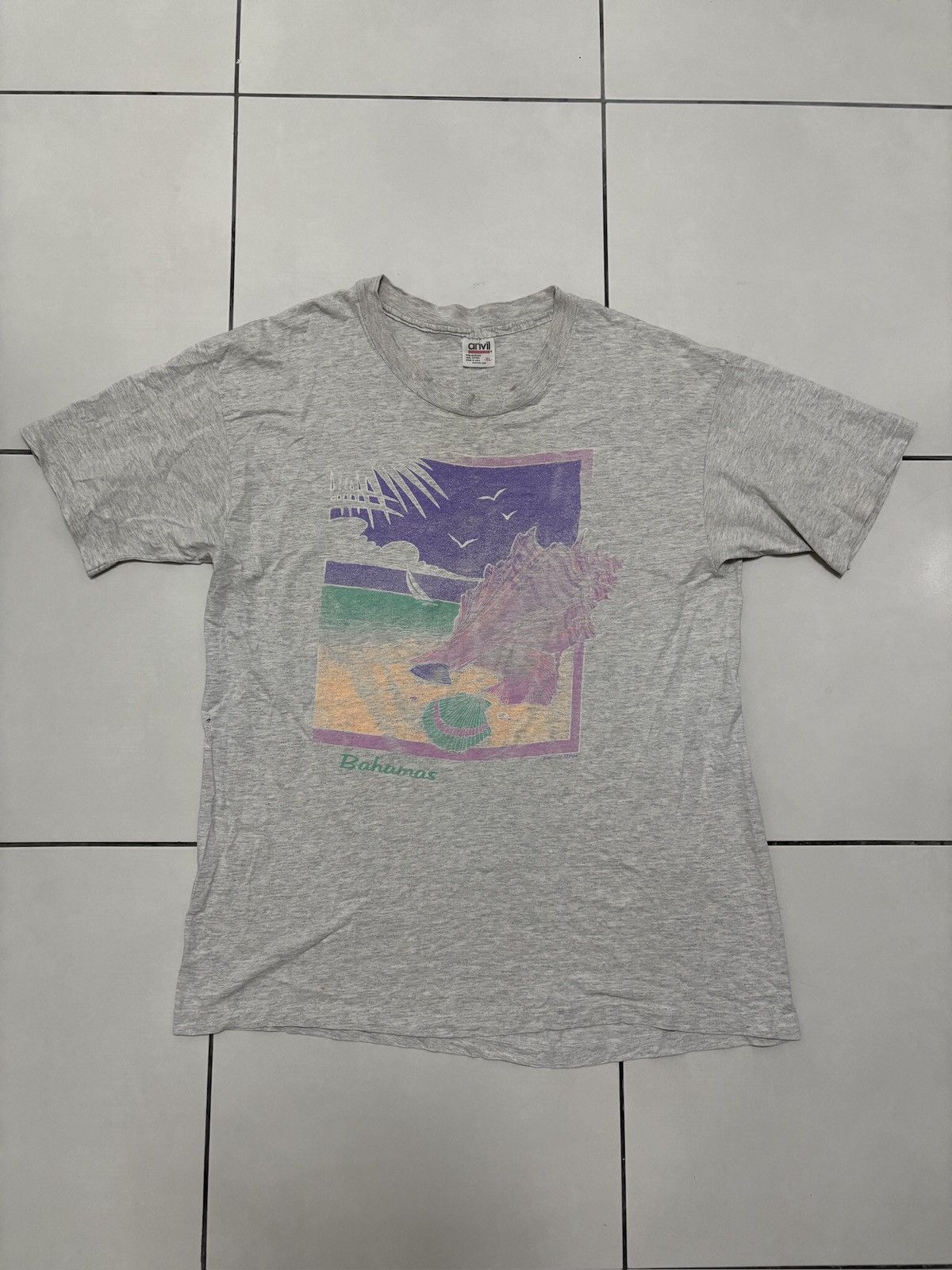 Vintage Vintage Bahamas Anvil T-Shirt Size US XL / EU 56 / 4 - 1 Thumbnail