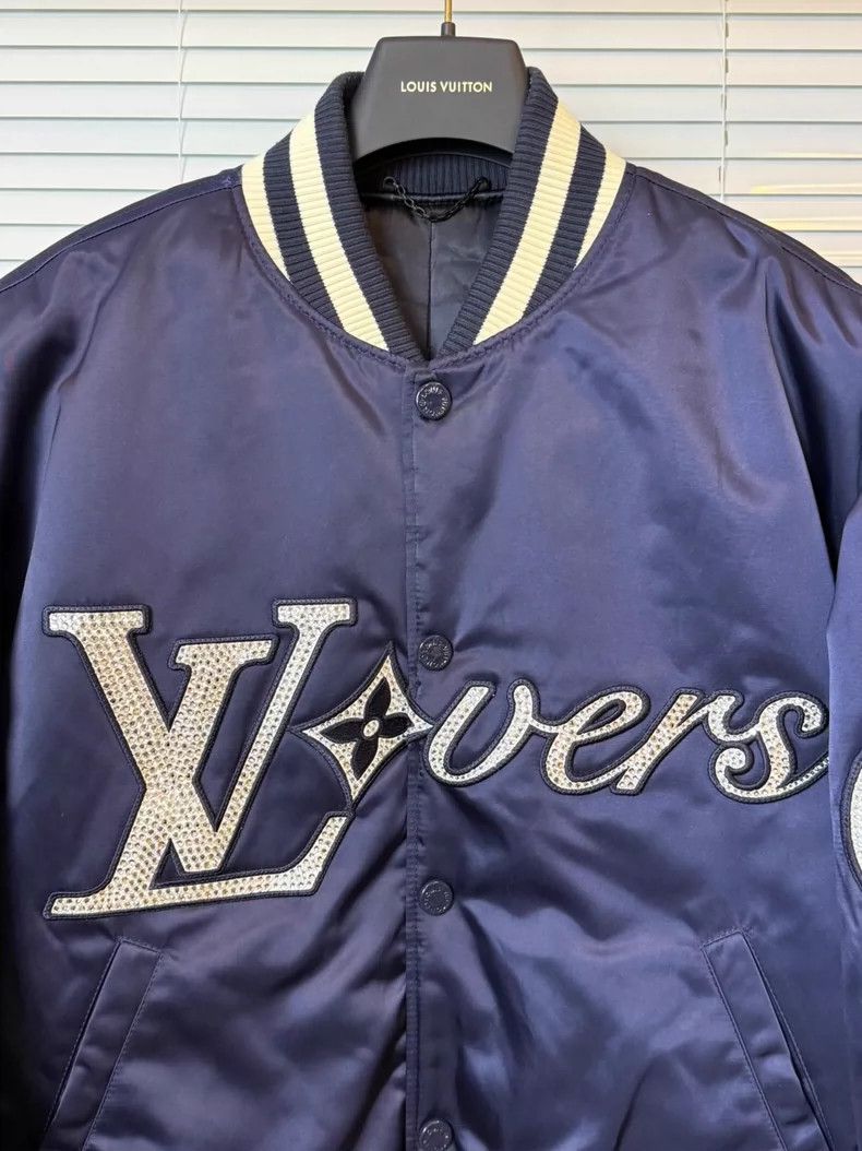 Louis Vuitton Louis Vuitton Rhinestone baseball jacket Size US M / EU 48-50 / 2 - 3 Thumbnail