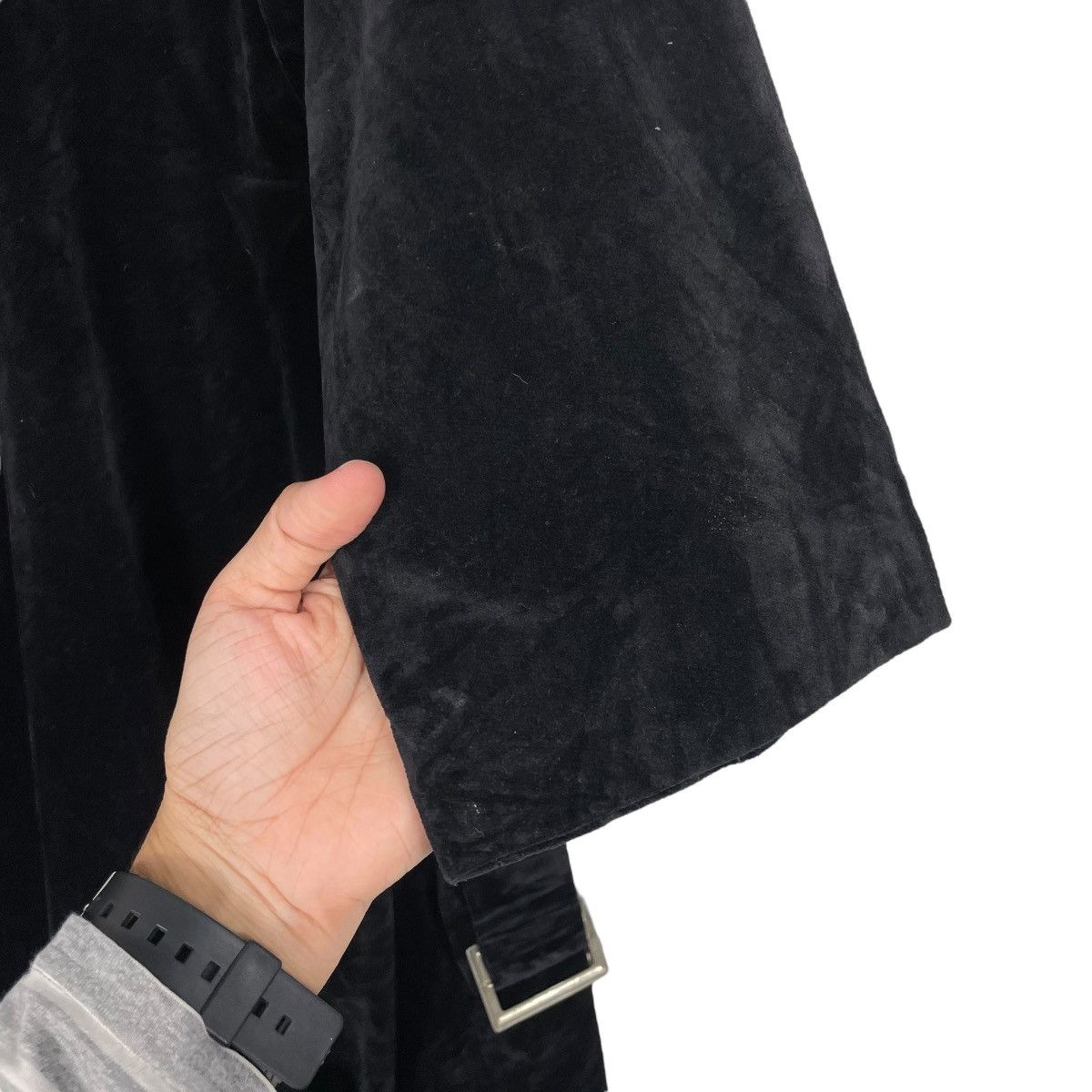Yohji Yamamoto Y’s Yohji Yamamoto Black Velvet Long Coat Size L / US 10 / IT 46 - 14 Thumbnail