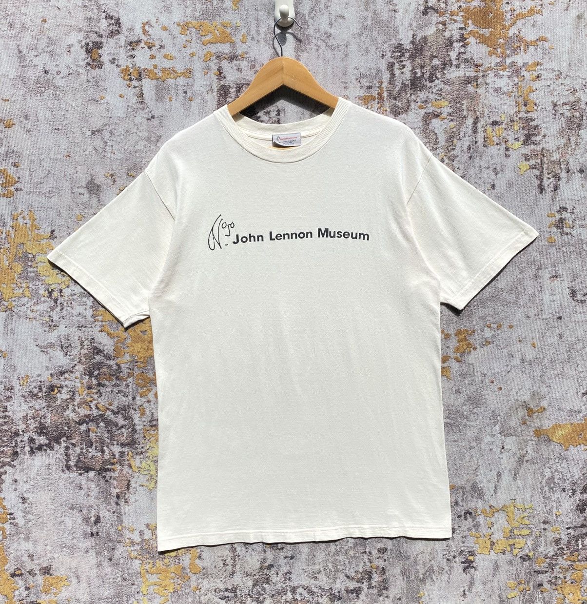 Arts & Science Vintage 2000s John Lennon Museum Shirt Yoko Ono Lennon Size US M / EU 48-50 / 2 - 1 Thumbnail