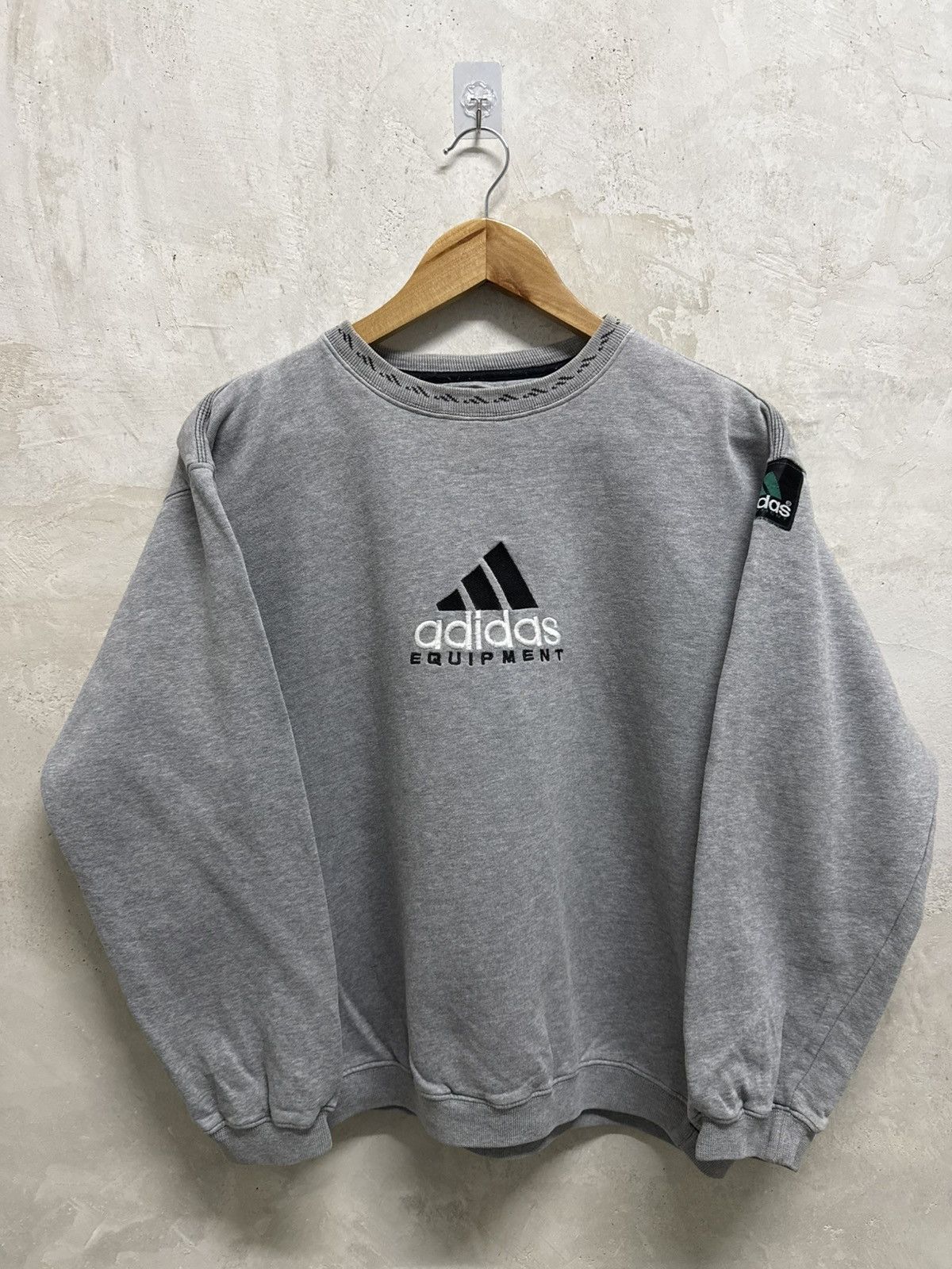 Adidas Vintage 90s Adidas Equipment EQT Boxy Sweatshirt Size US M / EU 48-50 / 2 - 1 Thumbnail