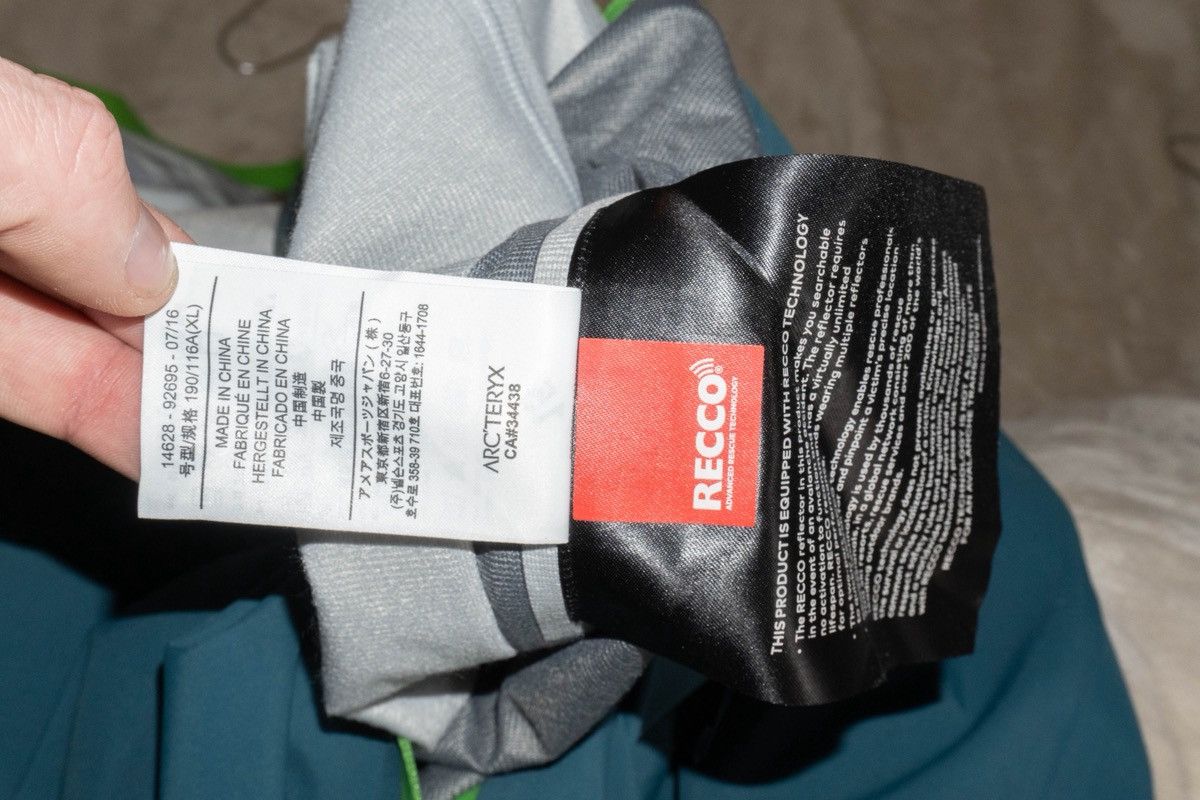 Arc'teryx Arc'teryx Beta AR GORE-TEX Pro Shell Jacket Lime/Teal Size US XL / EU 56 / 4 - 4 Thumbnail