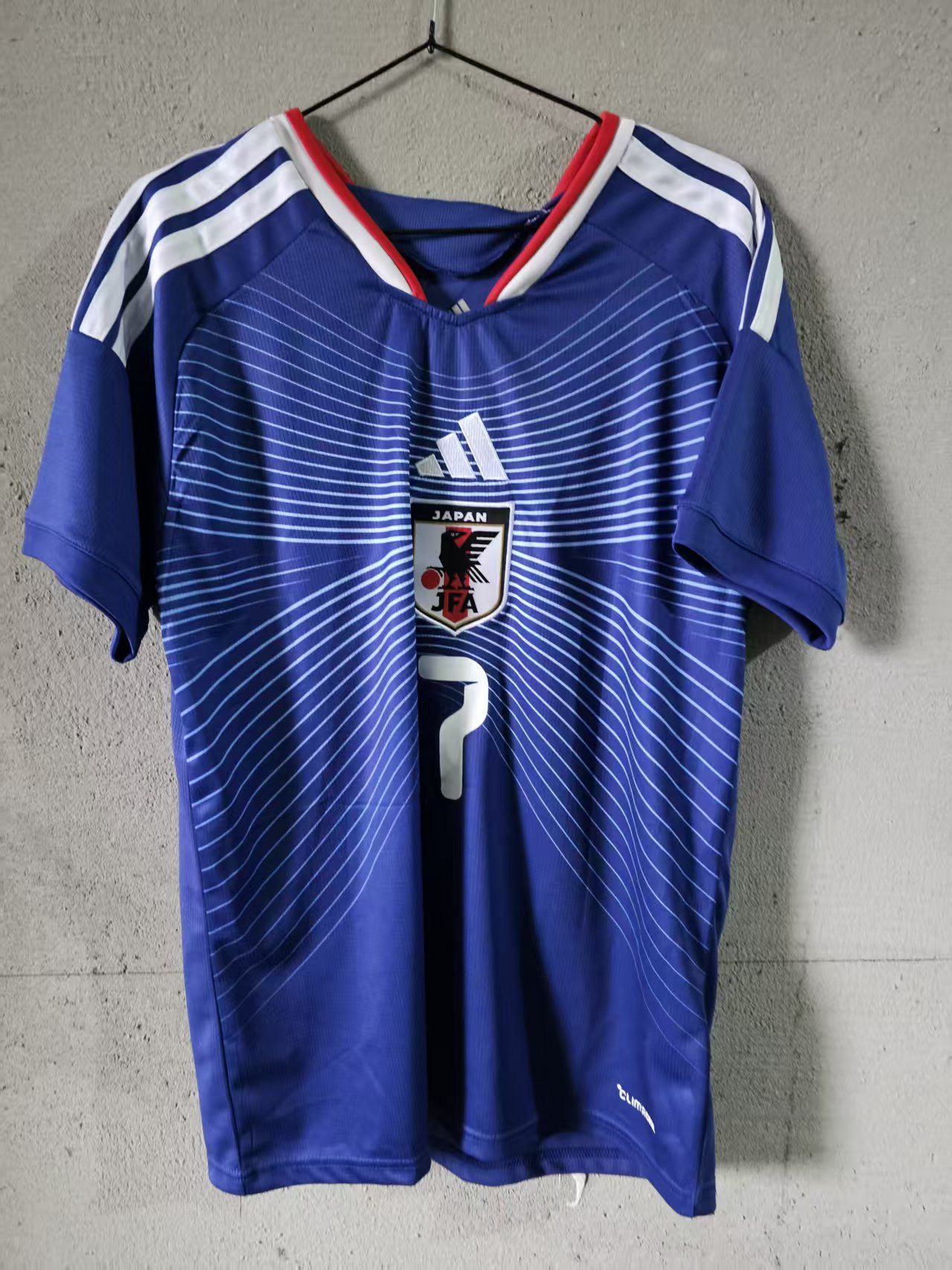 Other 2026 Japan #7 Kaoru Mitoma Jersey Size US XL / EU 56 / 4 - 1 Thumbnail