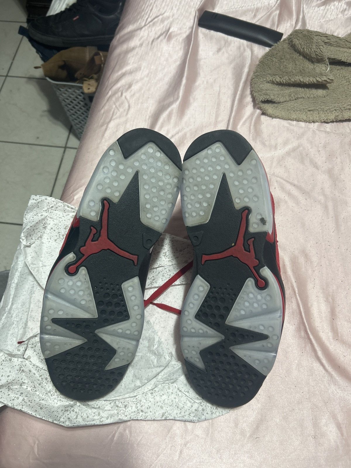 Jordan Brand Air Jordan 6 Retro Toro Bravo Size US 13 / EU 46 - 2 Thumbnail