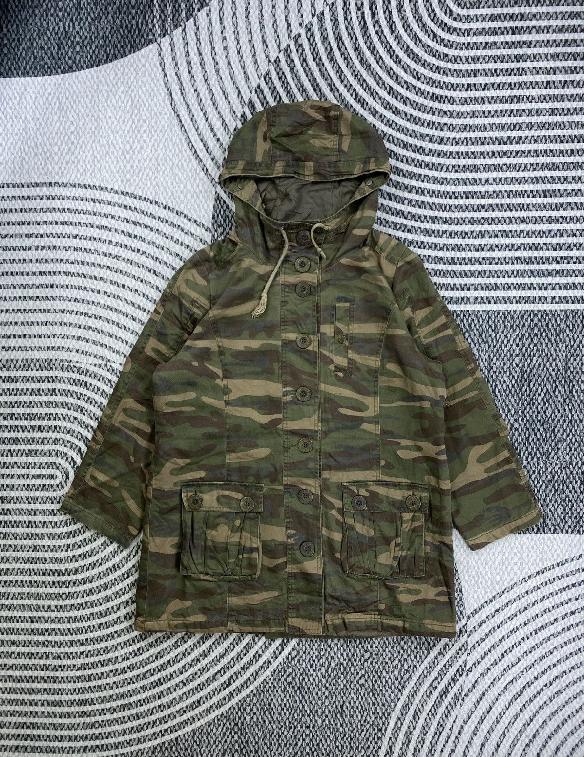 Japanese Brand Camouflage Woodland Japan Military Buttoned Hoodie Jacket Size M / US 6-8 / IT 42-44 - 1 Thumbnail