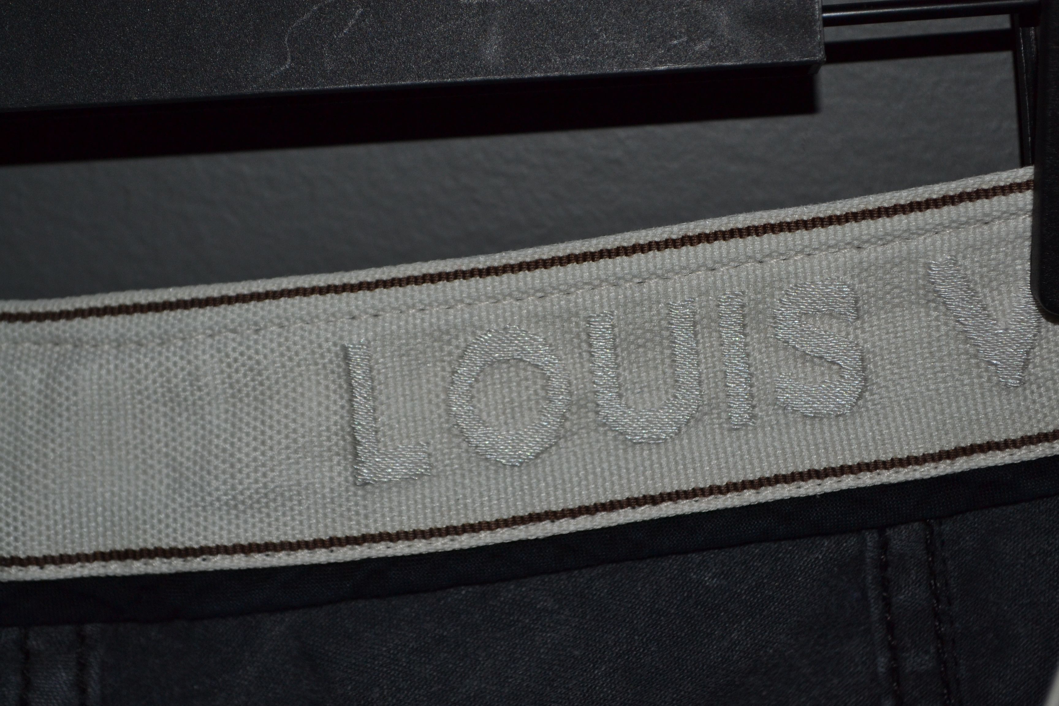 Louis Vuitton Louis Vuitton Gray Stretch Skinny Pants Jeans Logo 38 Size 26" / US 2 / IT 38 - 11 Thumbnail