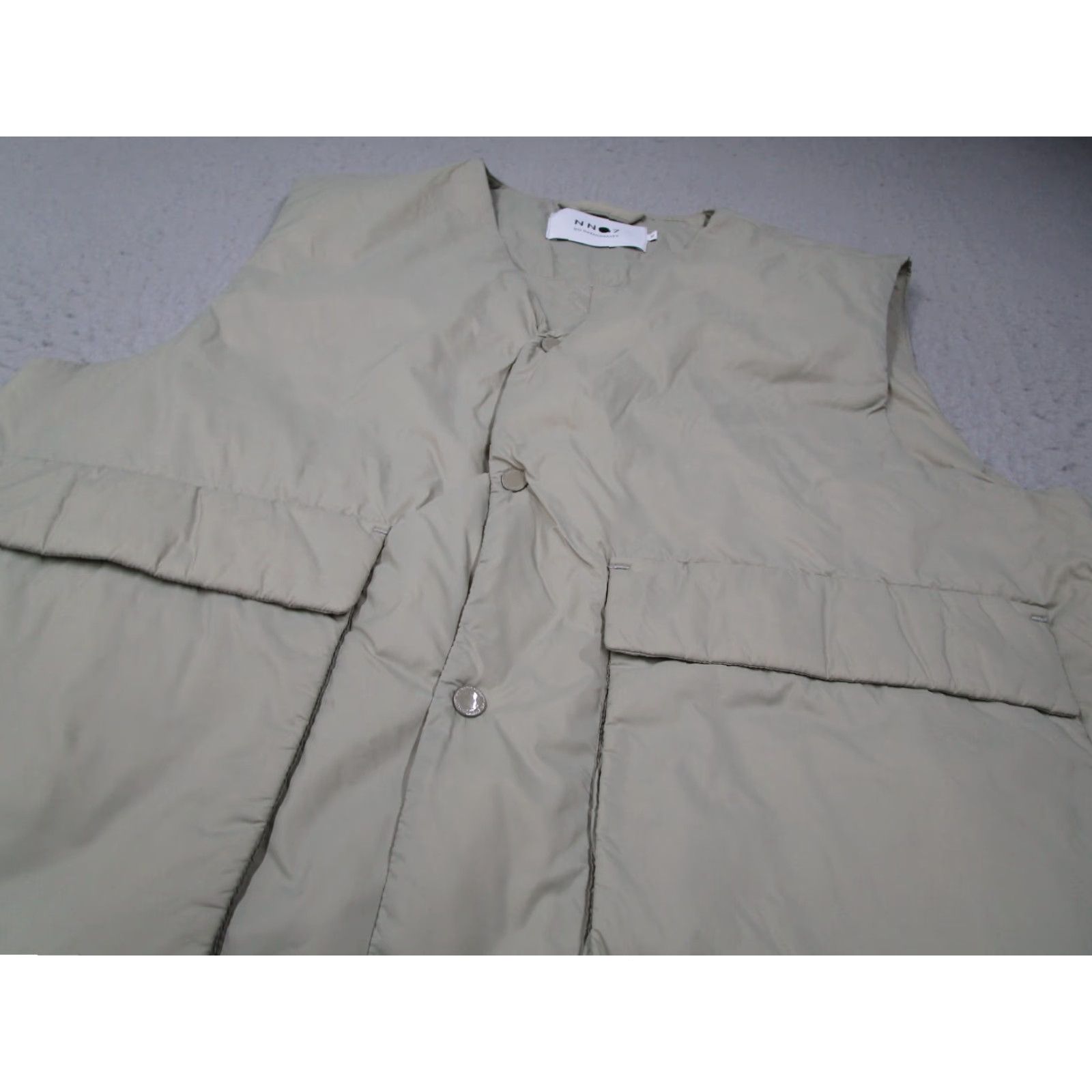 NN07 NN07 No Nationality Vest Mens Medium Green Barney 8429 Snap Primaloft Puffer Size US M / EU 48-50 / 2 - 2 Thumbnail