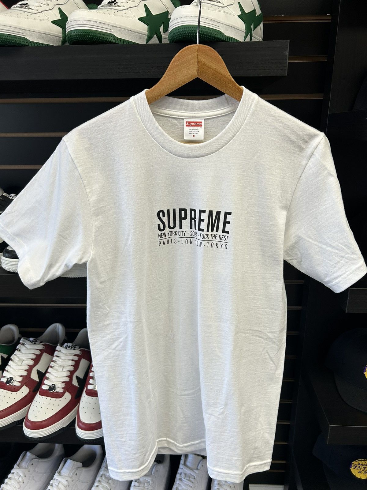 Supreme Supreme T-shirt Size US S / EU 44-46 / 1 - 1 Thumbnail
