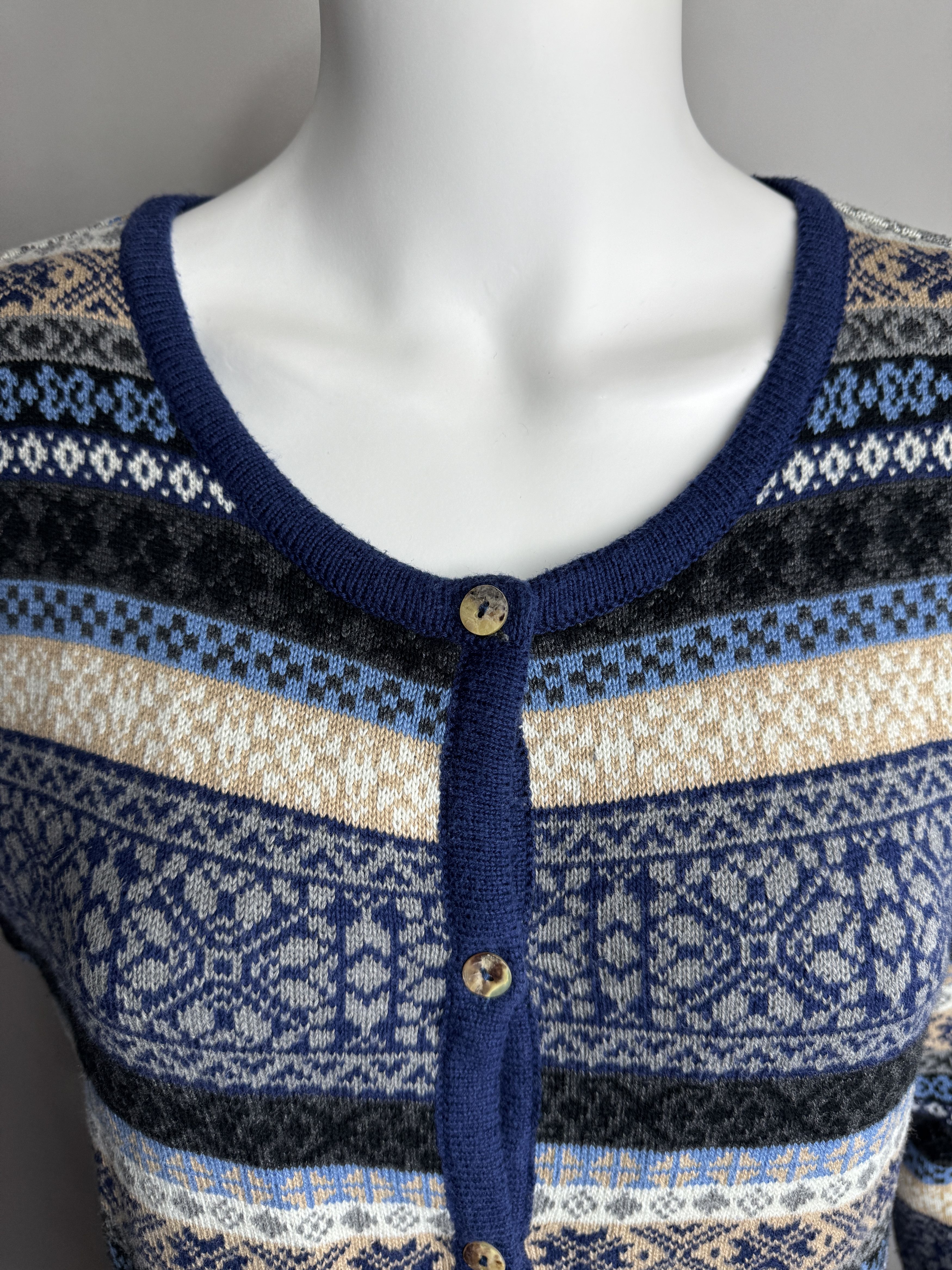 Other SKOVHUUS women’s Nordic pattern cardigan Size L / US 10 / IT 46 - 6 Thumbnail