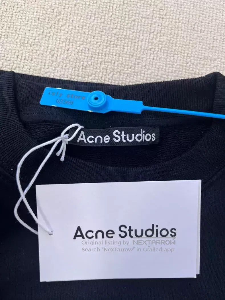 Acne Studios Acne Studios Chest Metal Logo Sweater - Black Size US XXS / EU 40 - 4 Thumbnail