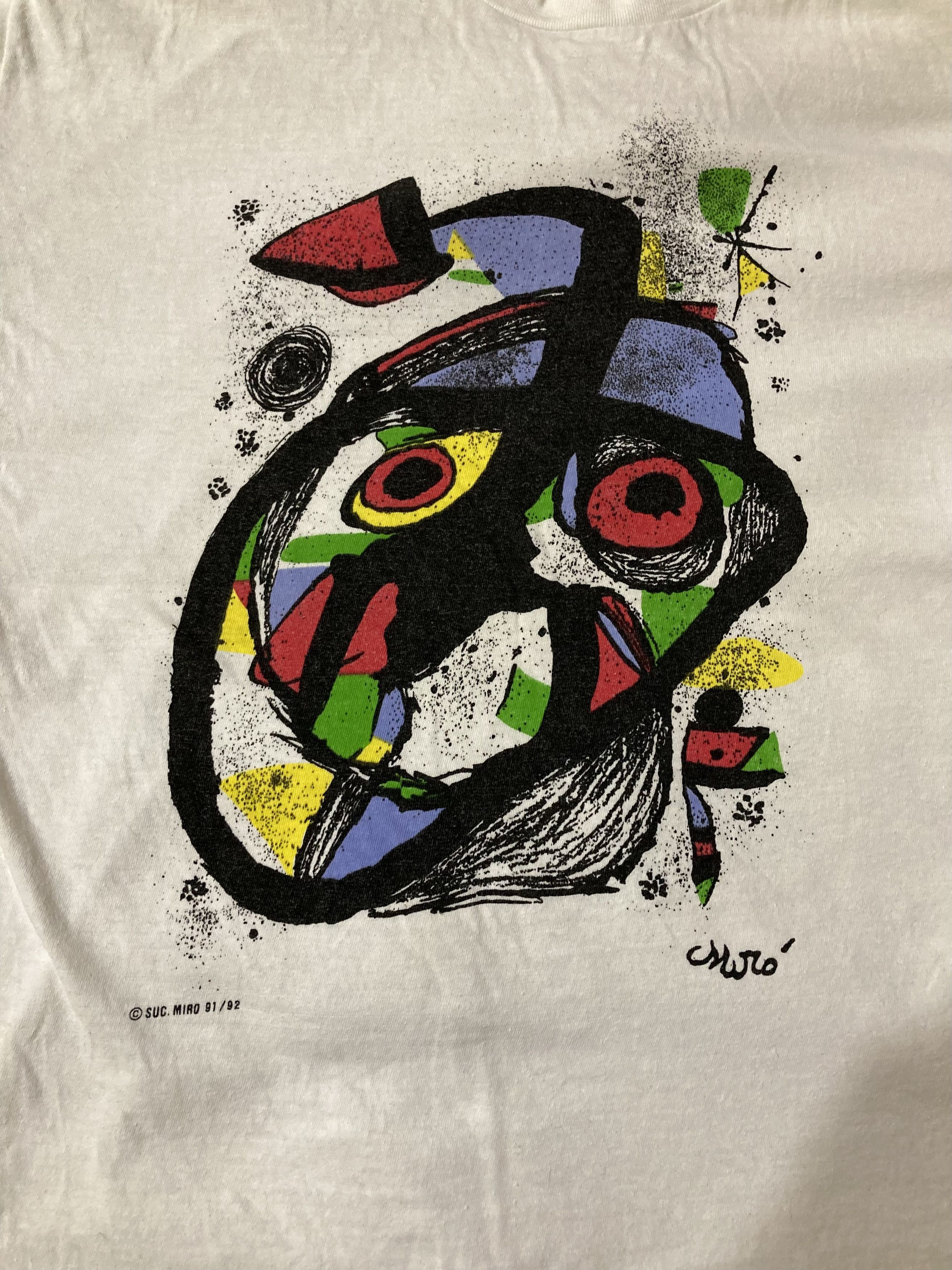 Vintage Vintage 90s Joan Miro Abstract Art Painting T-shirt Size US L / EU 52-54 / 3 - 4 Thumbnail