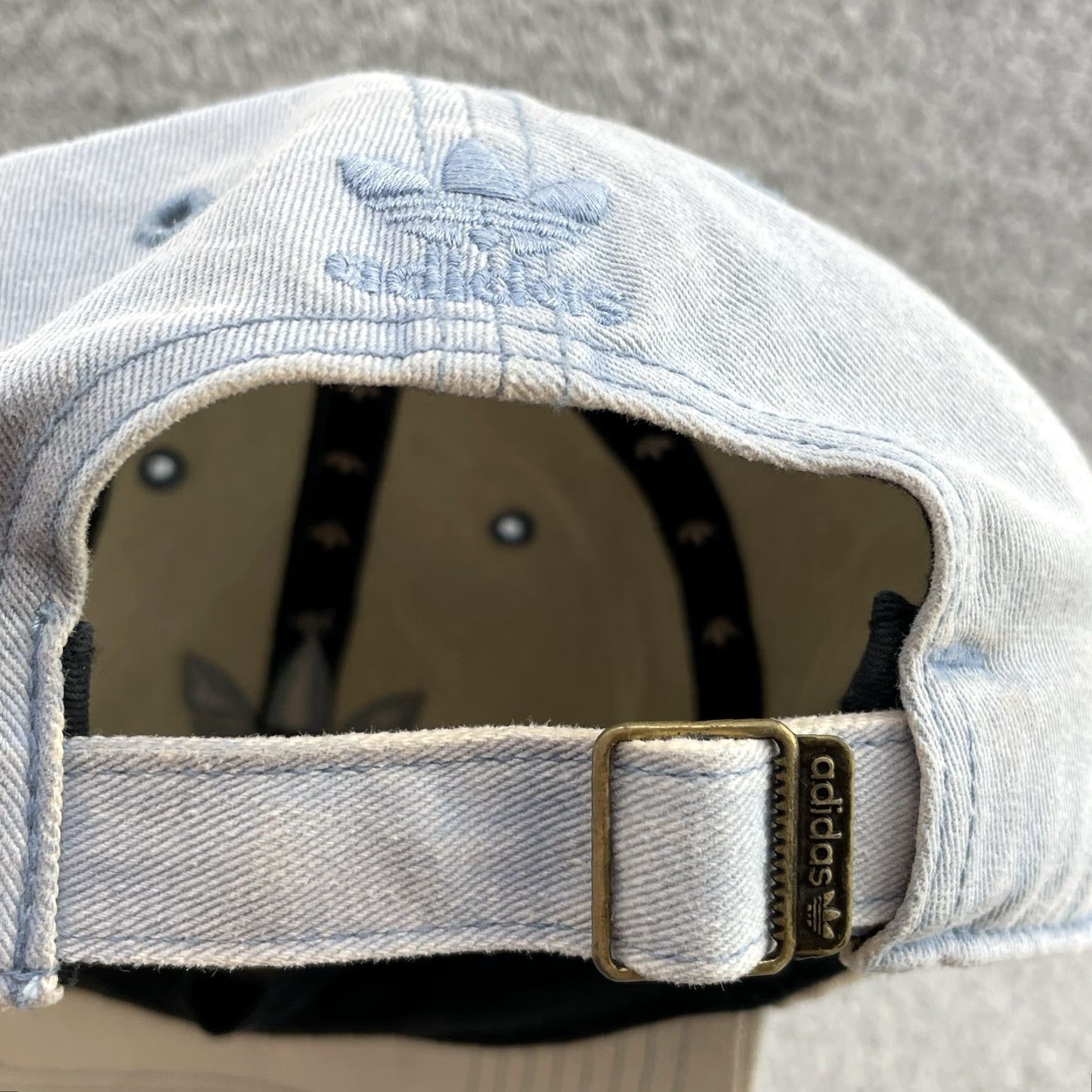 Adidas Adidas Hat Cap Unisex Denim Strapback Running Tennis 90s DAD Sportswear Academia Shirt Size ONE SIZE - 5 Thumbnail