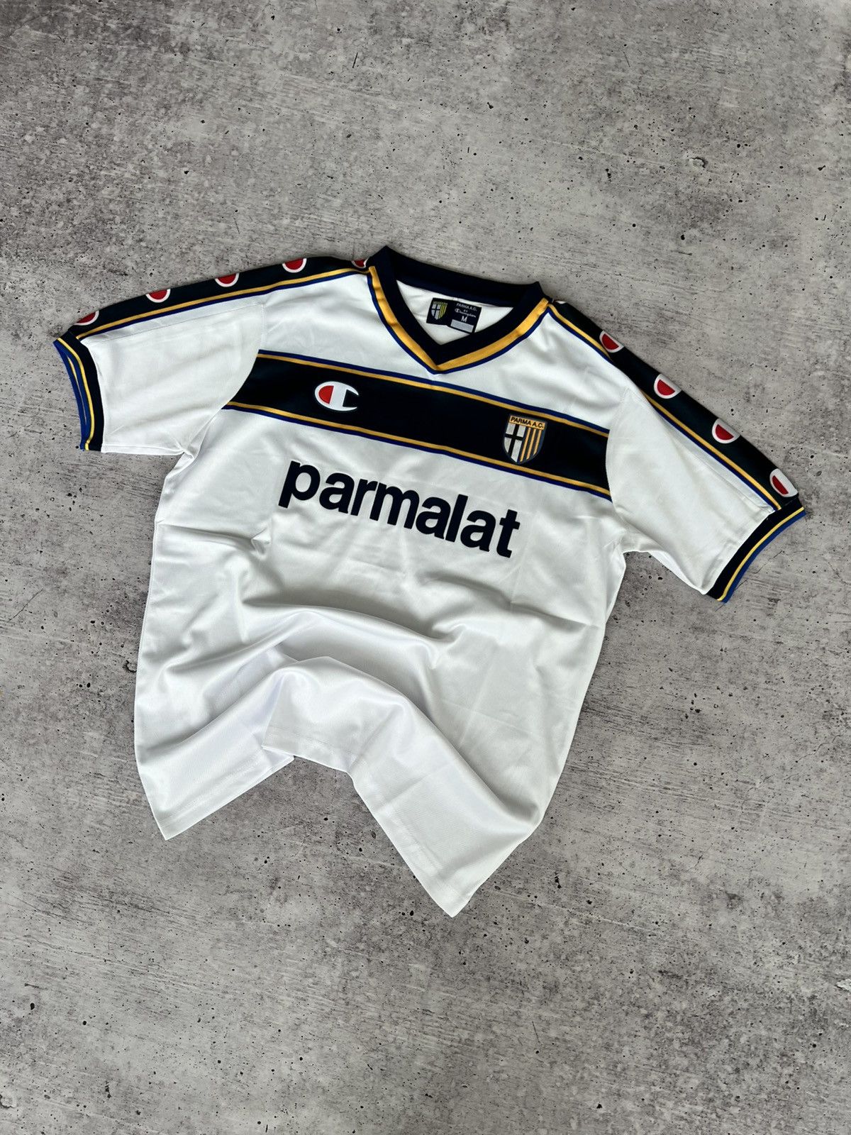 Champion Champion Parma 2002/2003 Away Jersey Size US M / EU 48-50 / 2 - 2 Thumbnail