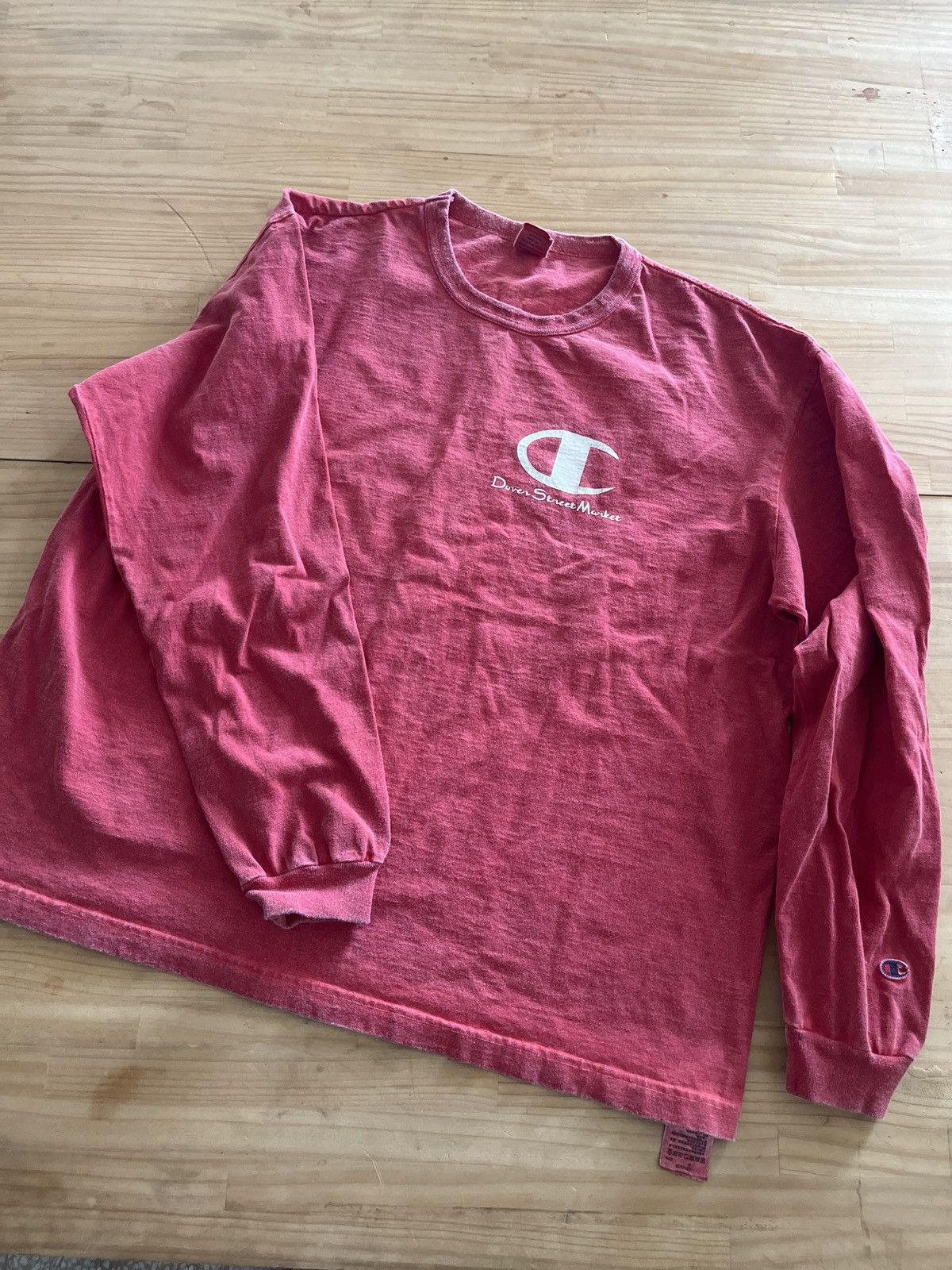 Dover Street Market Dover street market x Champion long T-shirt Size US XL / EU 56 / 4 - 1 Thumbnail