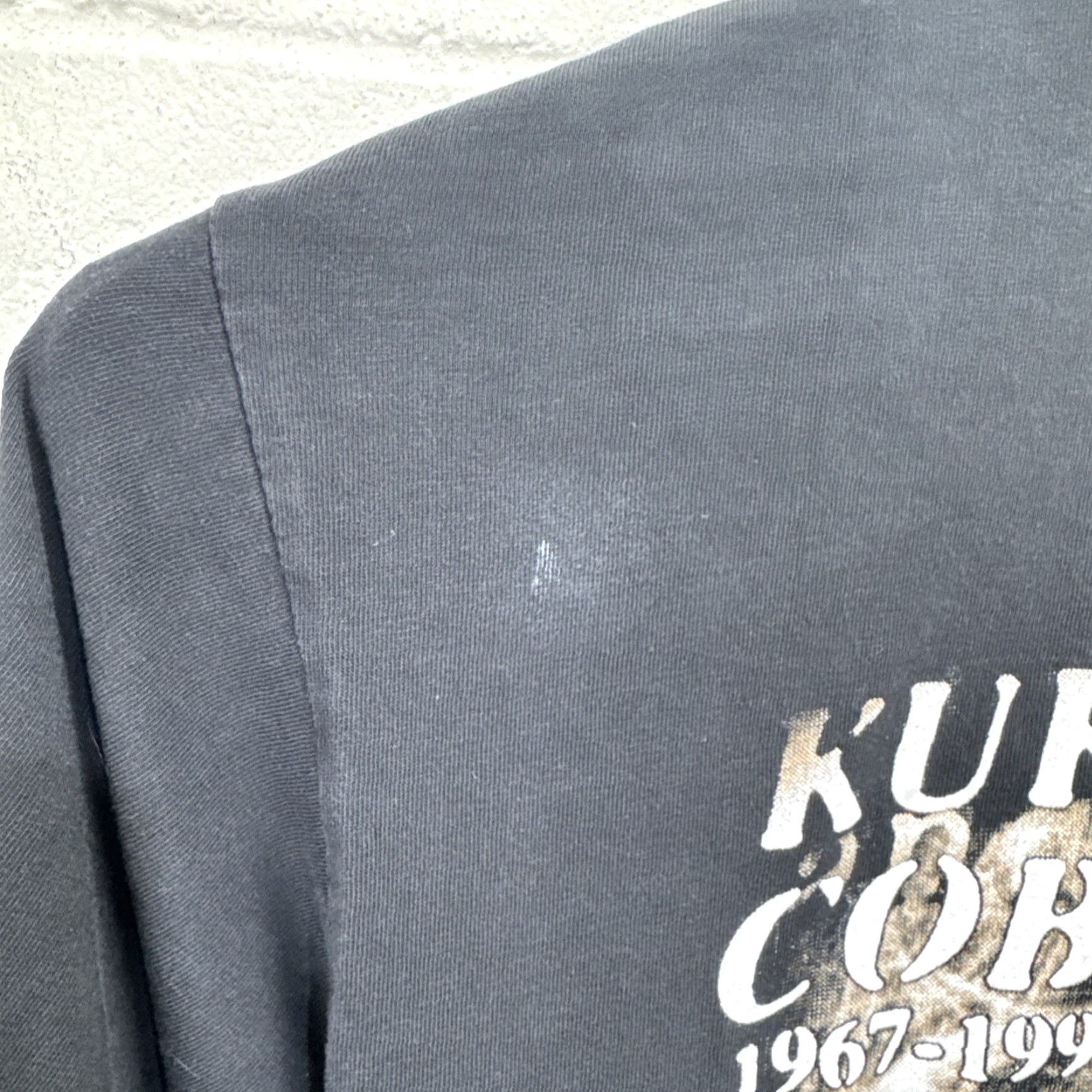 Vintage VINTAGE Metal Heaven NIRVANA KURT COBAIN Rock T-Shirt XL Black 90s Grunge Mens Size US XL / EU 56 / 4 - 7 Thumbnail