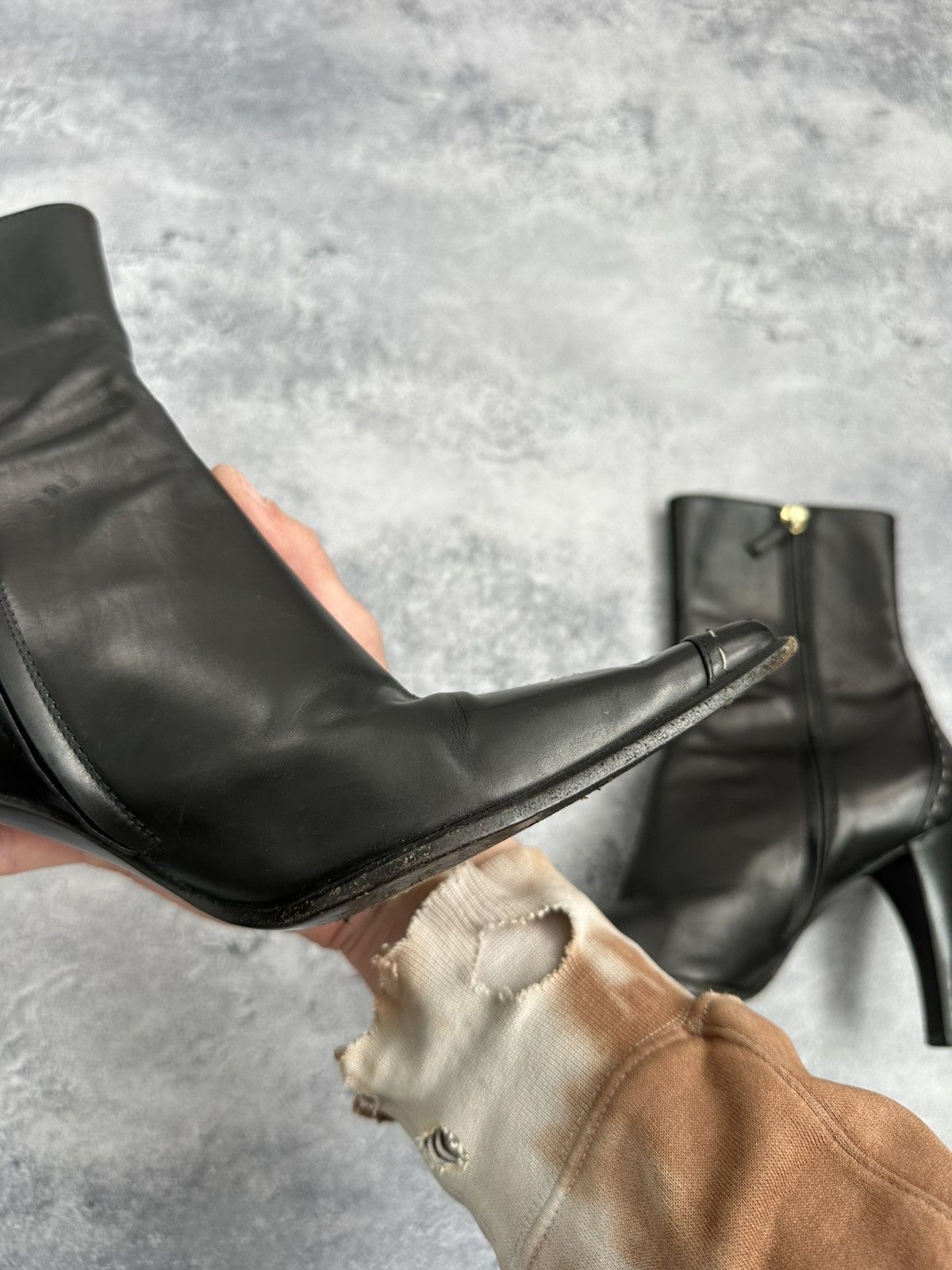 Gucci Gucci by Tom Ford Vintage Leather Boots Black Heels 39 1/2C Size US 9.5 / IT 39.5 - 16 Thumbnail