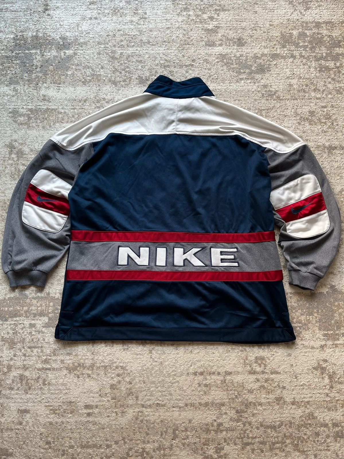 Nike Nike Jacket Sz XL 1996 Deadstock Made in Malaysia Rare Size US XL / EU 56 / 4 - 1 Thumbnail