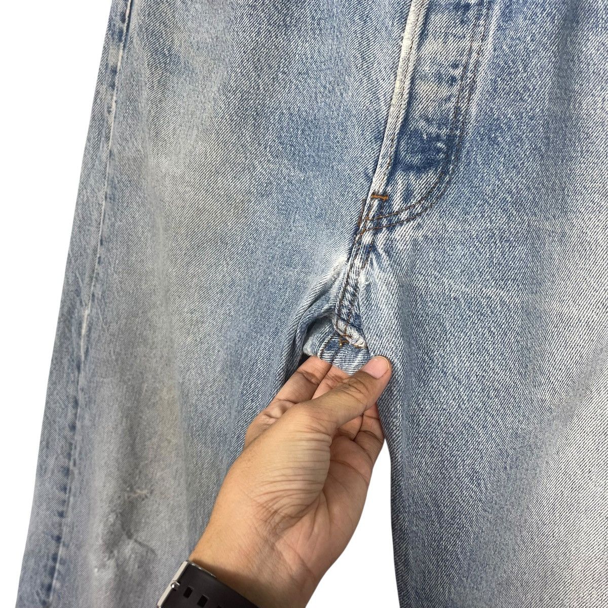 Japanese Brand Vintage 80s Levis 501 Big E Button Fly Distressed Jeans Size US 32 / EU 48 - 12 Thumbnail