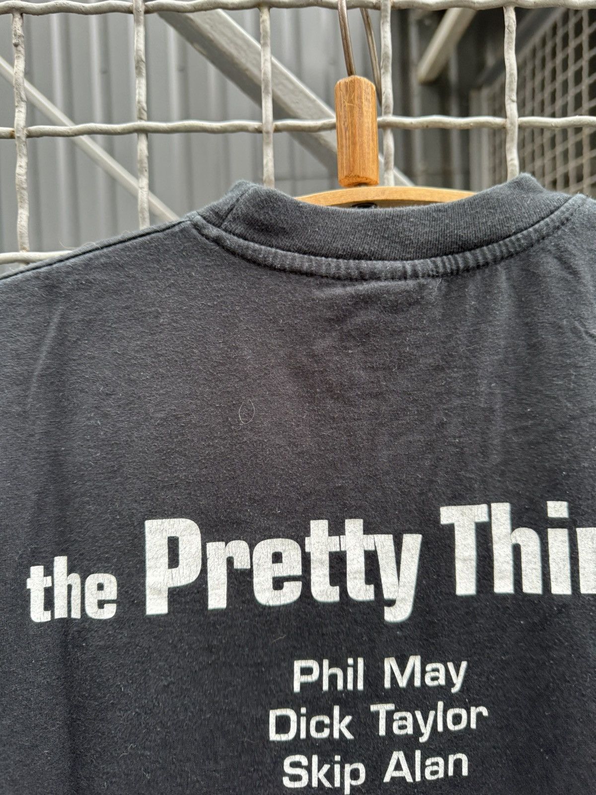 Band Tees Vintage 2004 The Pretty Things Tour Shirt Rare Y2K Size US M / EU 48-50 / 2 - 9 Thumbnail
